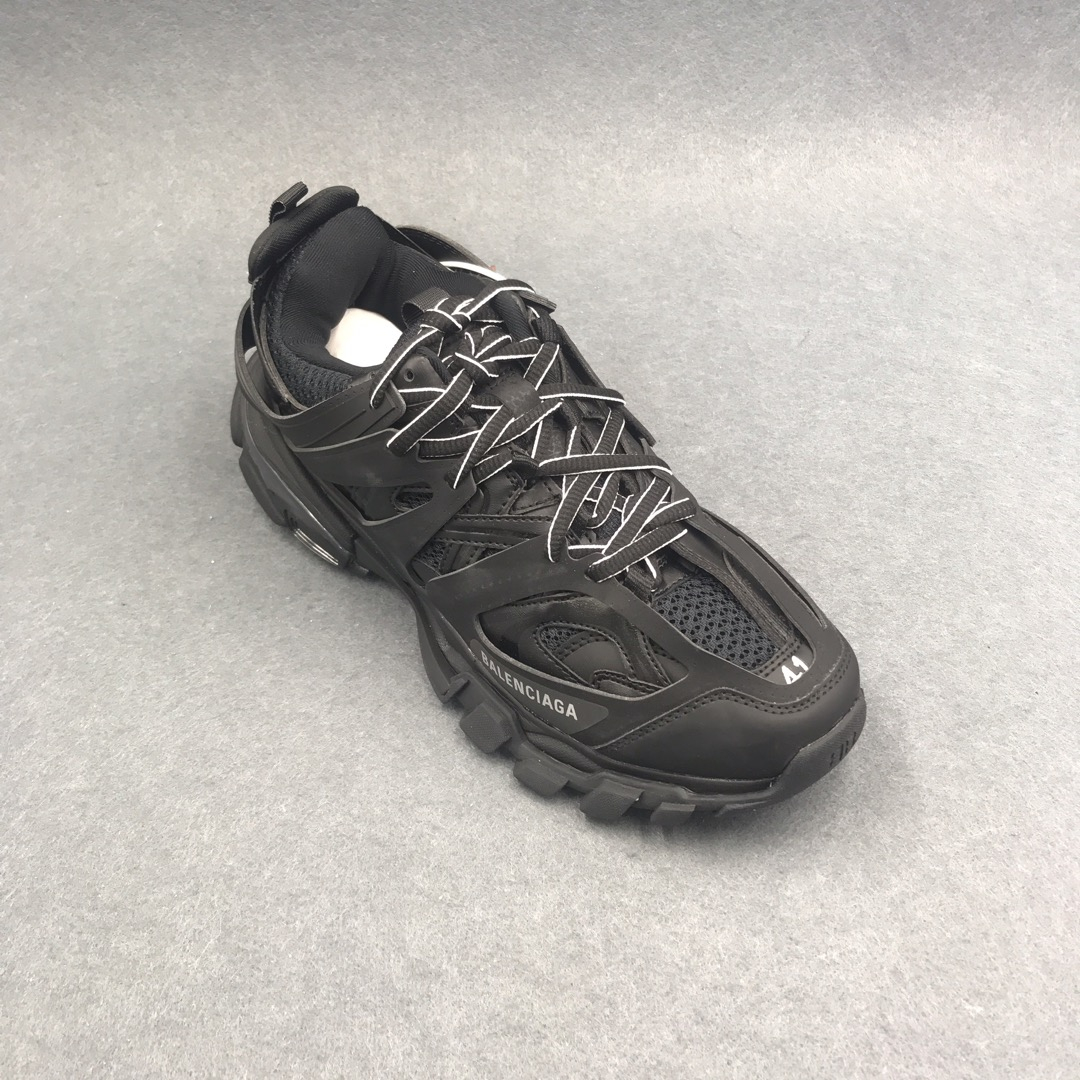 Balenciaga Sneakers – Montanamode
