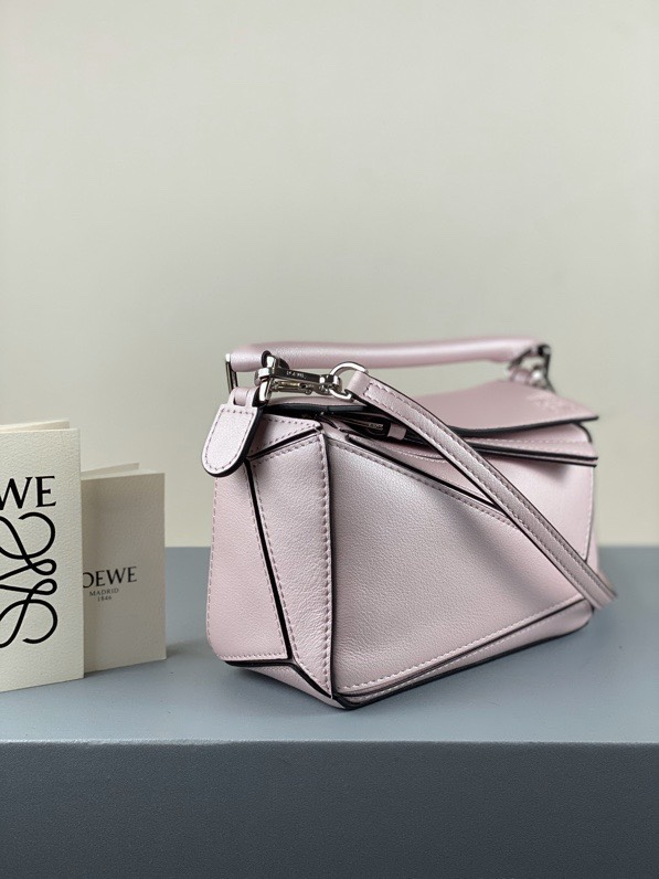 Loewe Bag – Montanamode