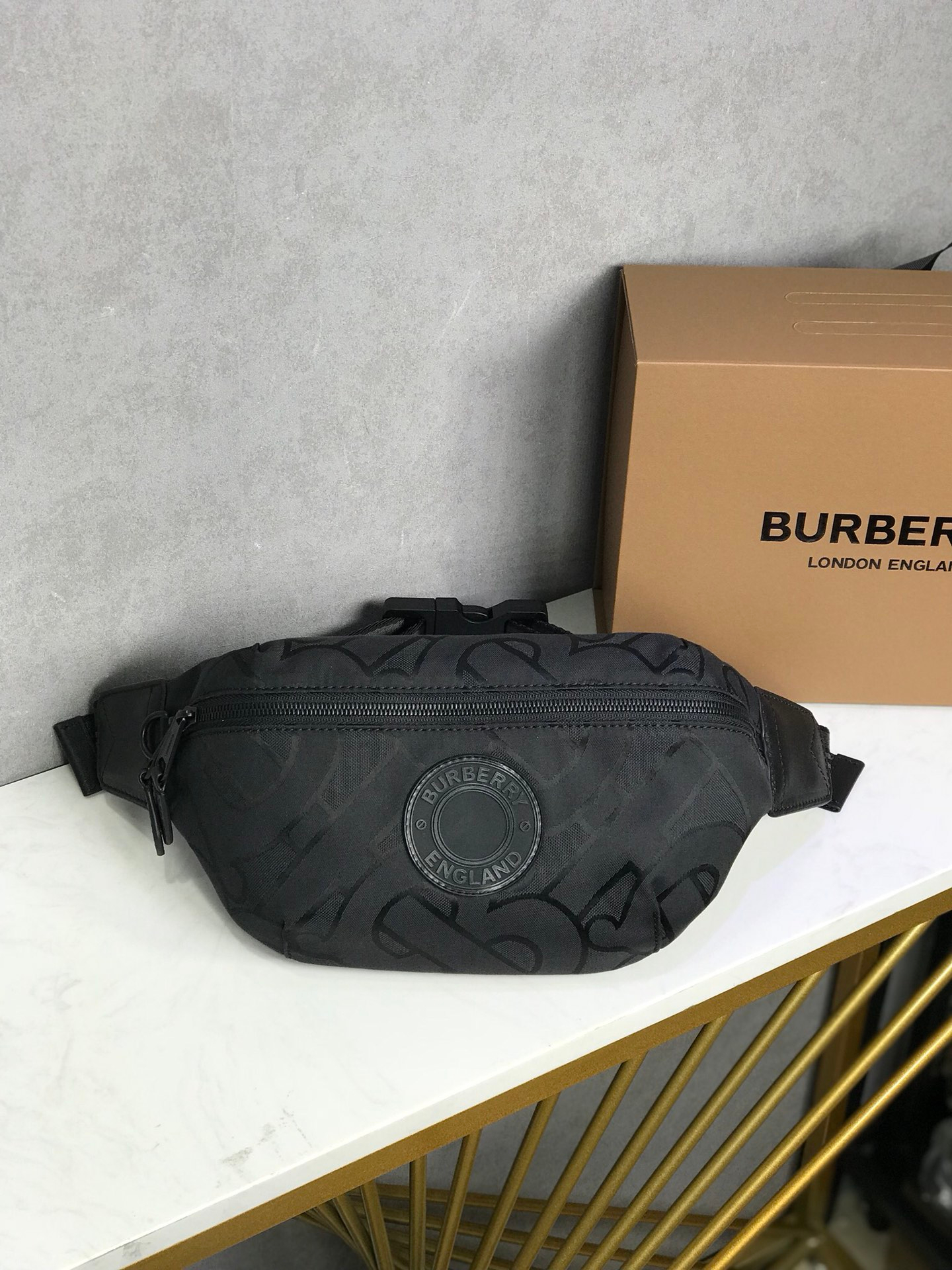 Burberry Bag – Montanamode