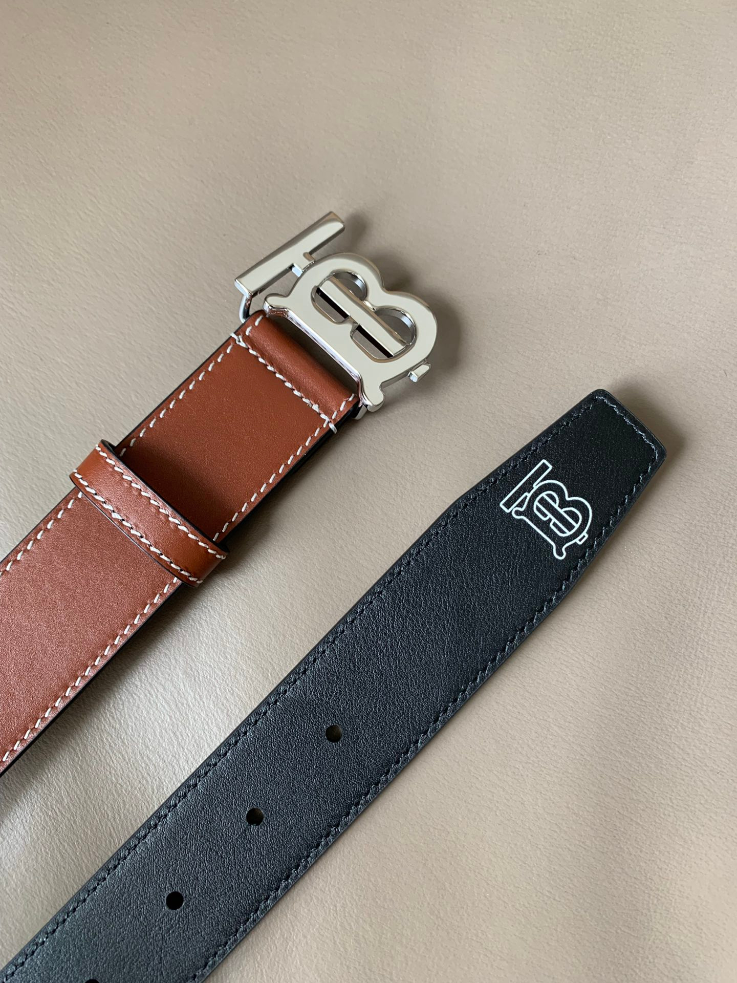 Burberry Belt – Montanamode