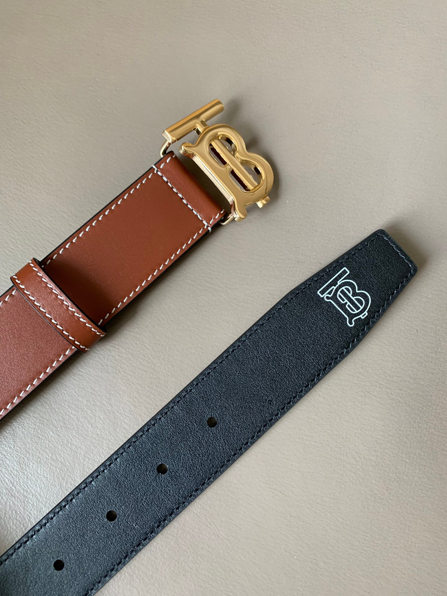 Burberry Belt – Montanamode
