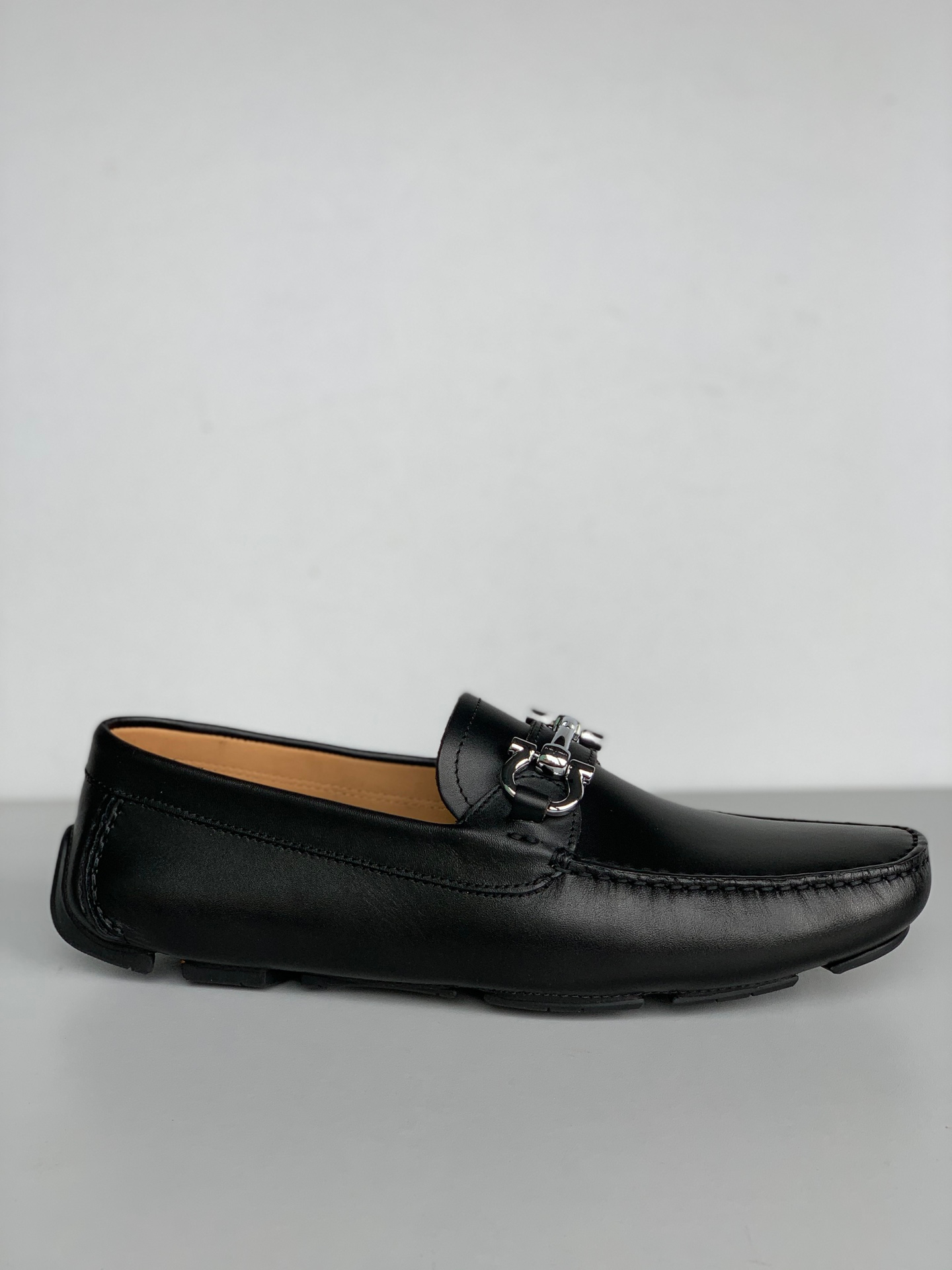 Ferragamo Sneakers – Montanamode
