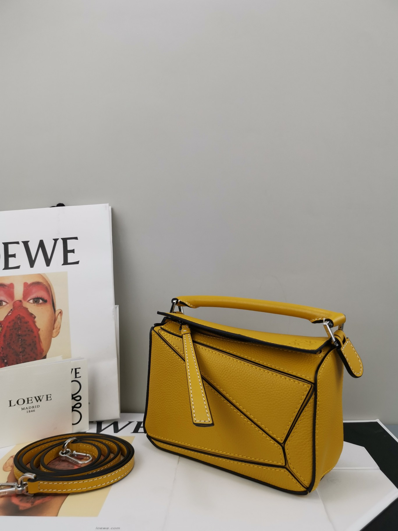 Loewe Bag – Montanamode