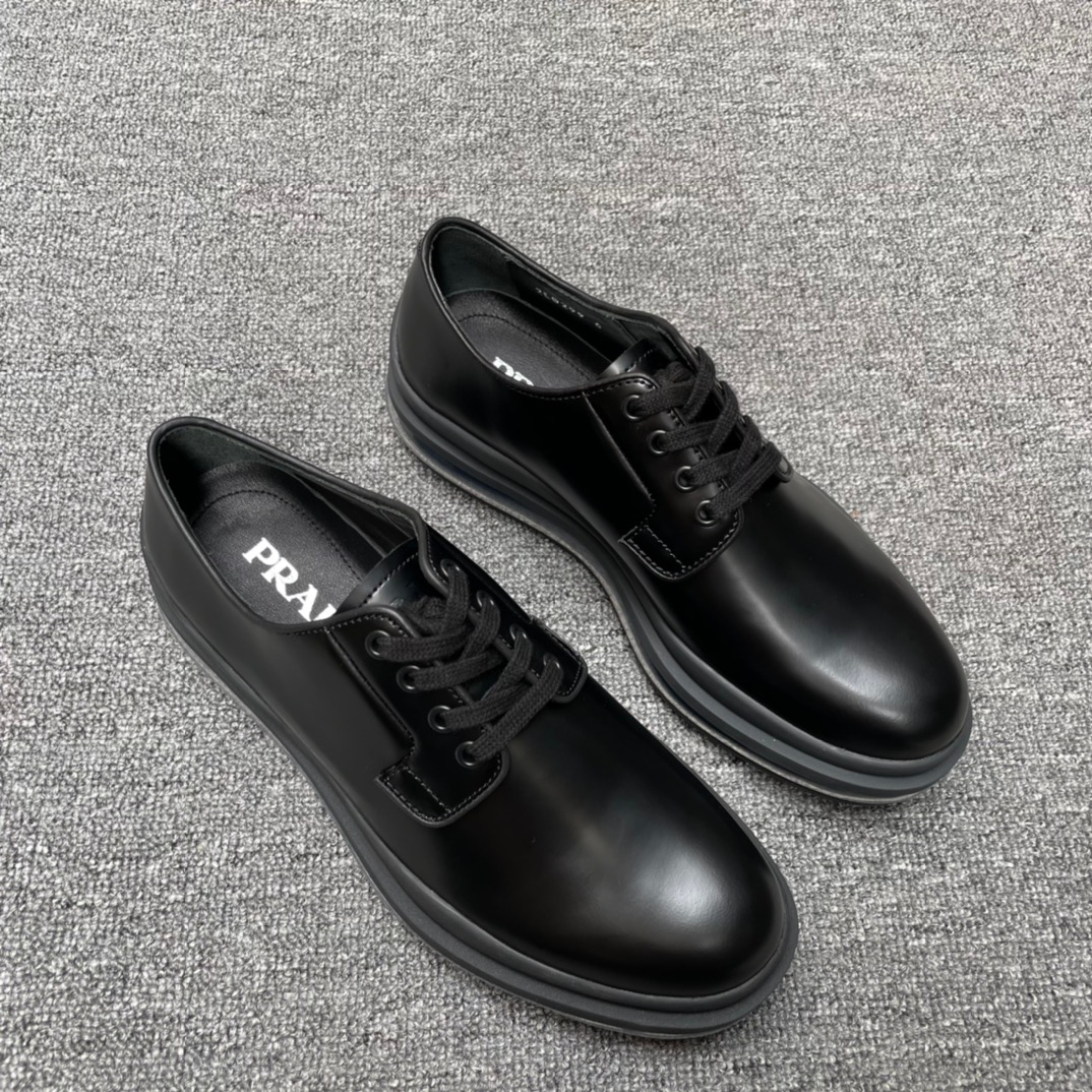 Prada Sneakers – Montanamode