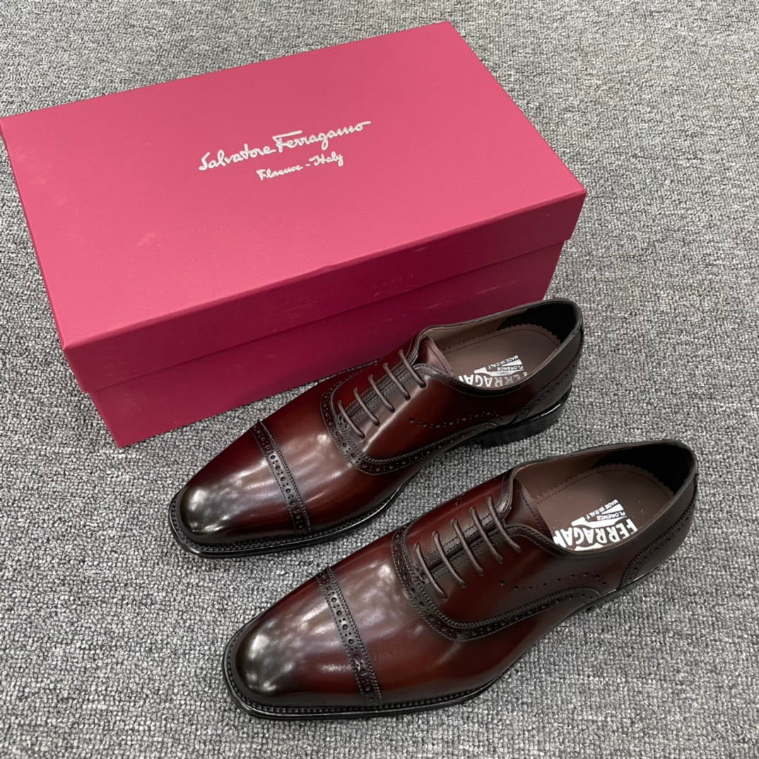Ferragamo Sneakers – Montanamode