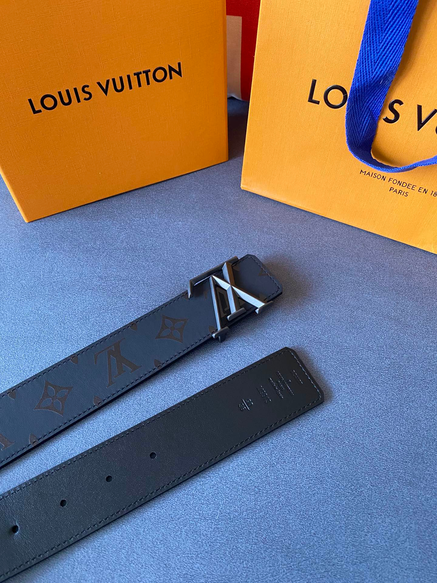 Louis Vuitton Belt – Montanamode