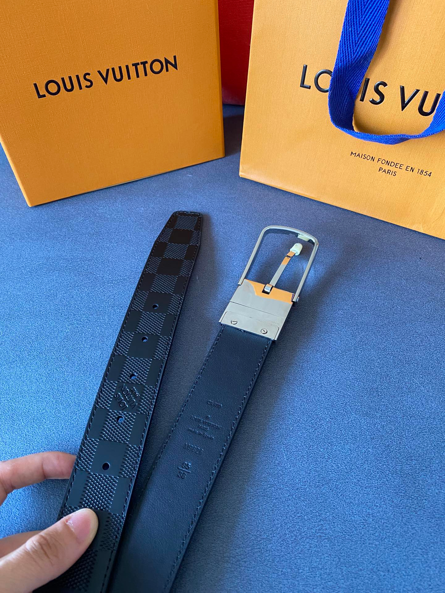Louis Vuitton Belt – Montanamode