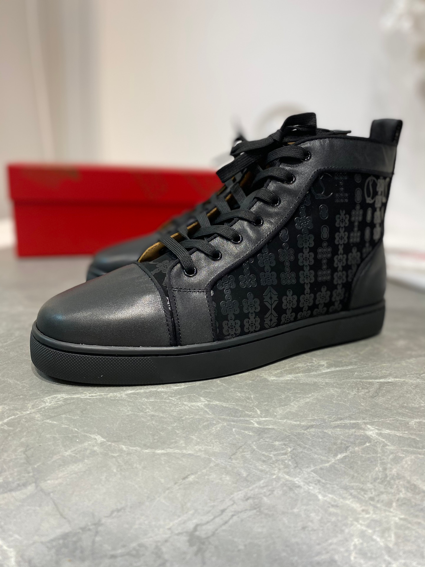 Christian Louboutin Sneakers – Montanamode