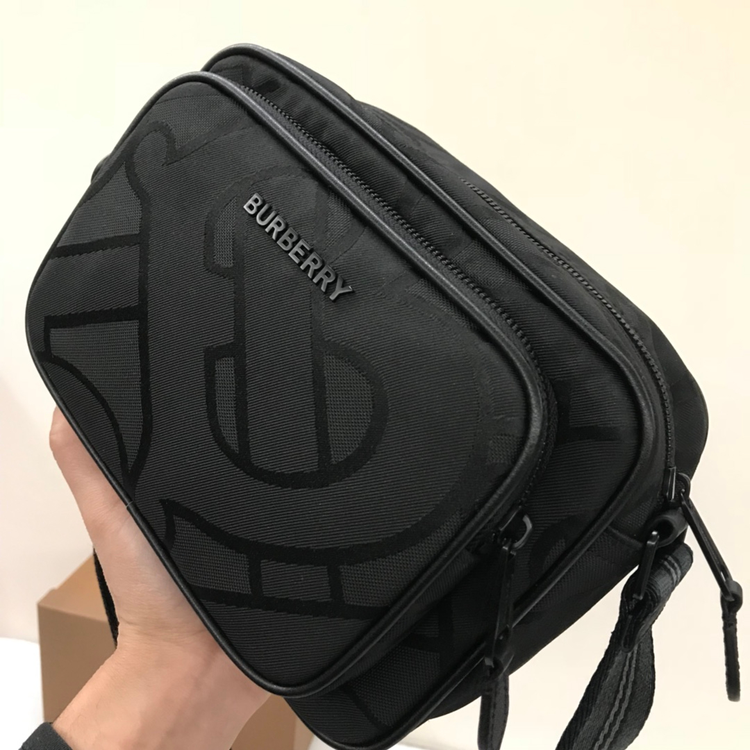 Burberry Bag – Montanamode
