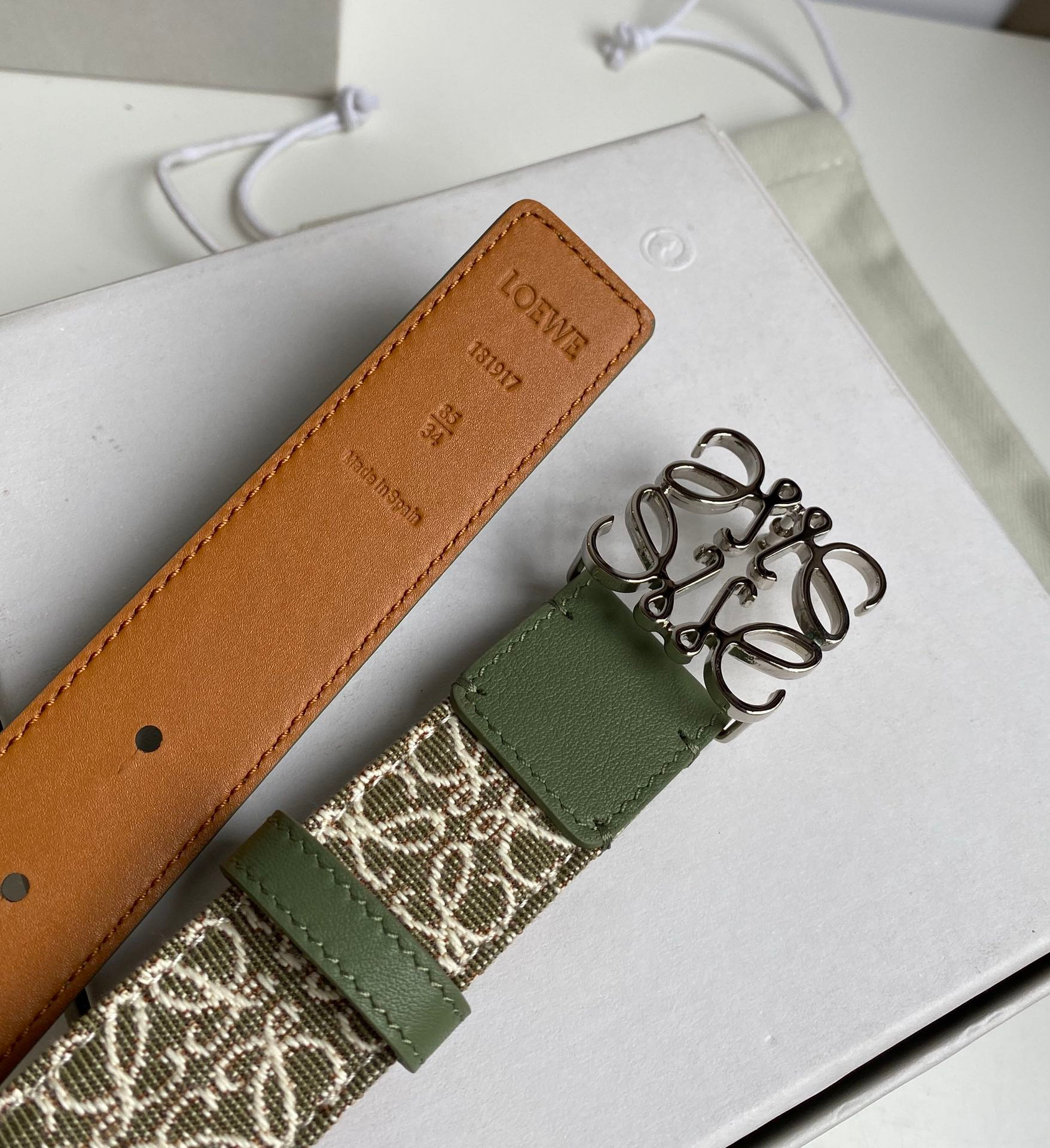 Loewe Belt – Montanamode