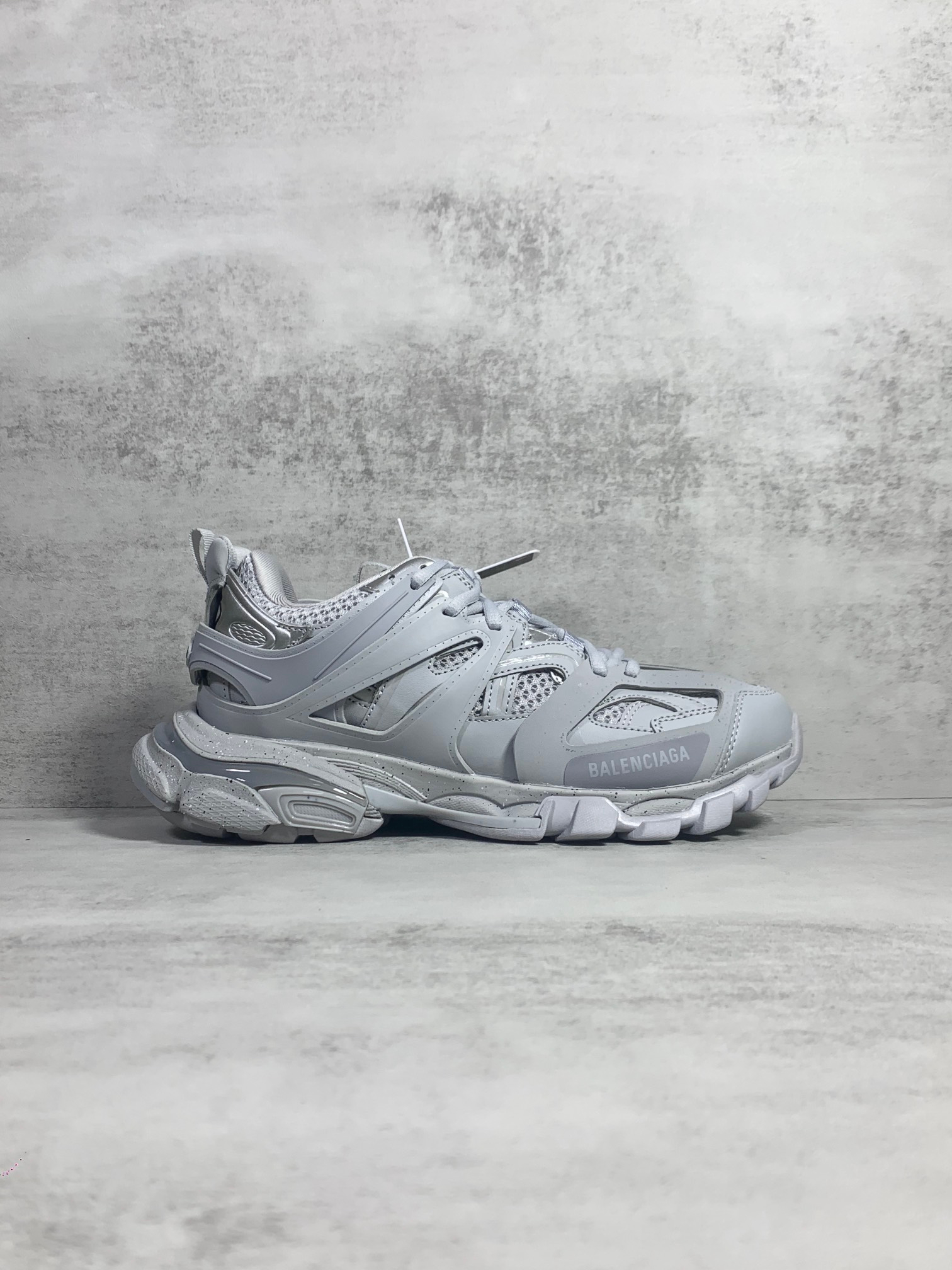 Balenciaga Sneakers – Montanamode