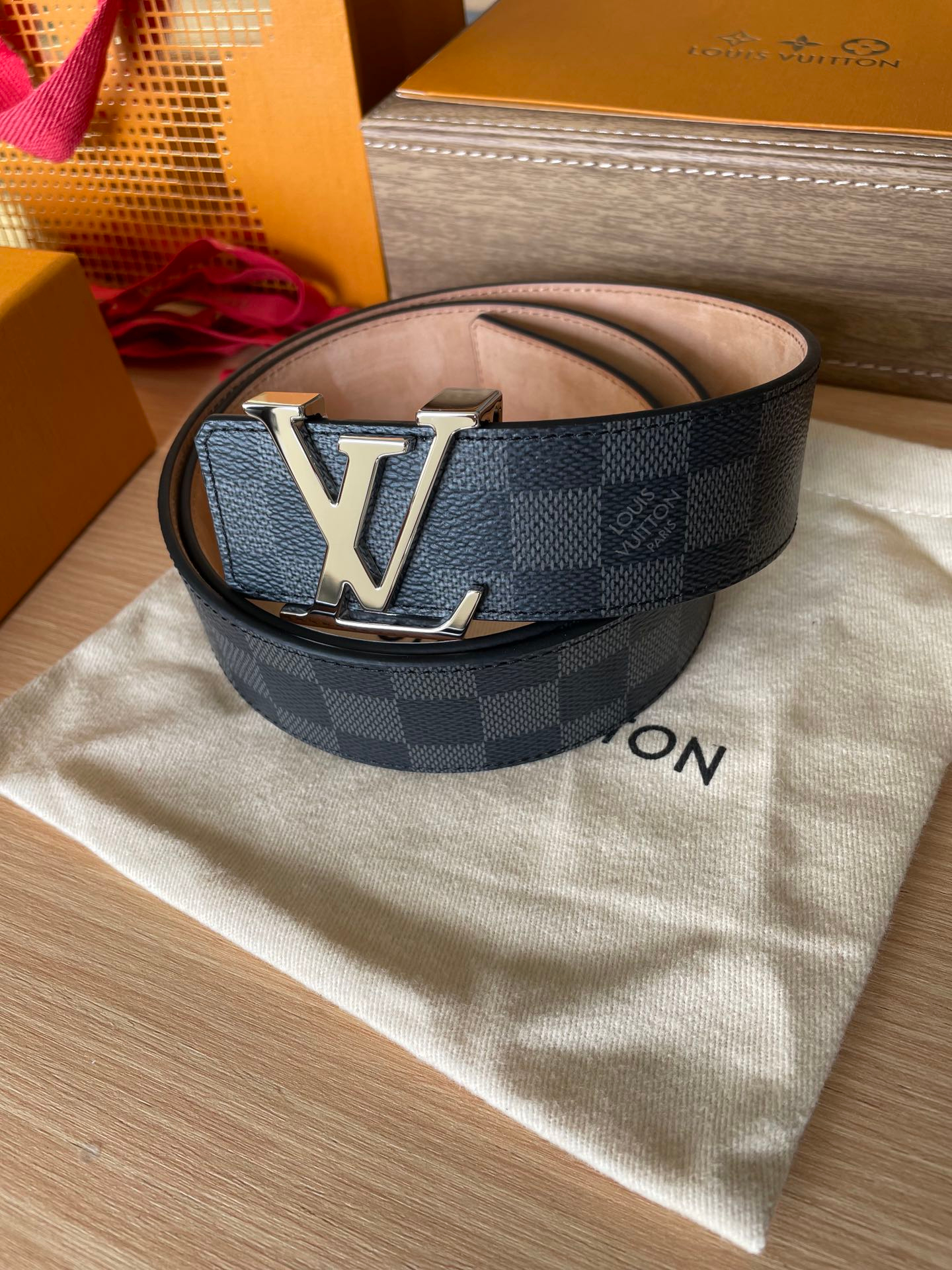 Louis Vuitton Belt – Montanamode