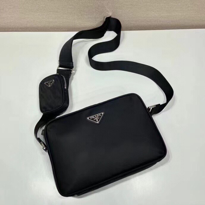 Prada Bag – Montanamode