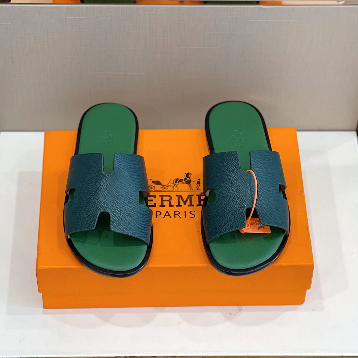 Hermes Sandals – Montanamode