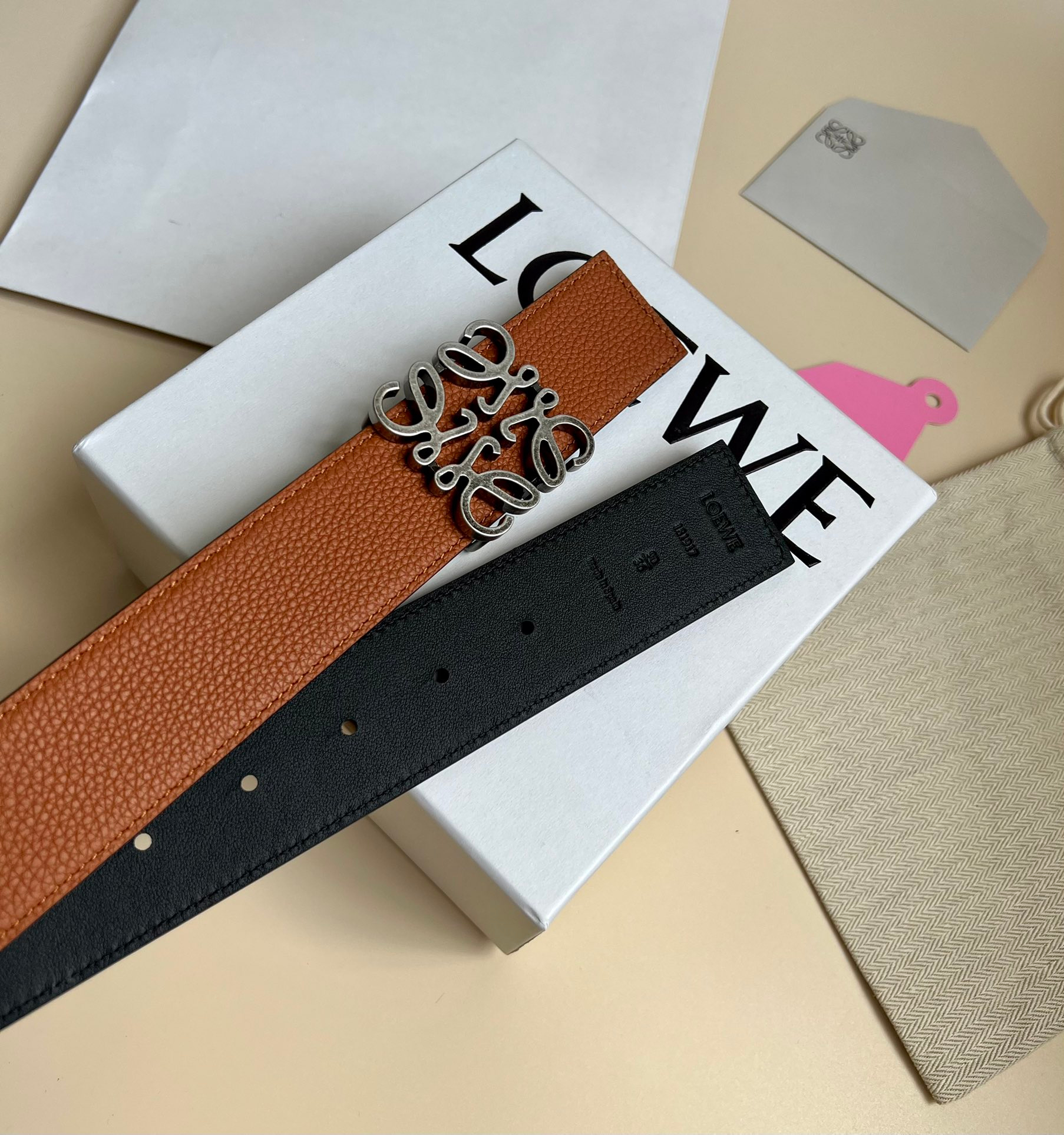 Loewe Belt – Montanamode