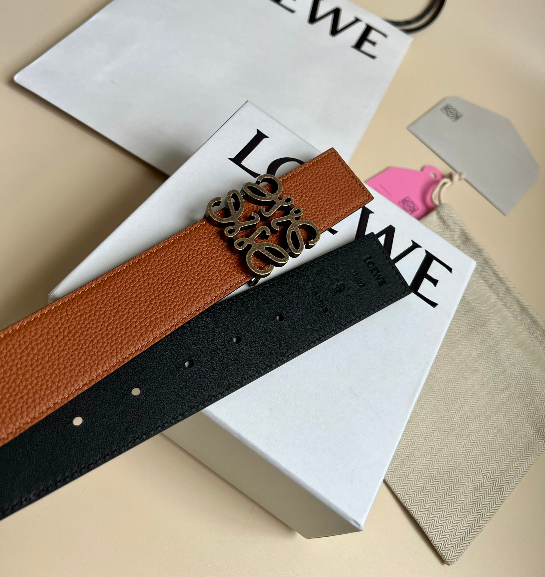 Loewe Belt – Montanamode