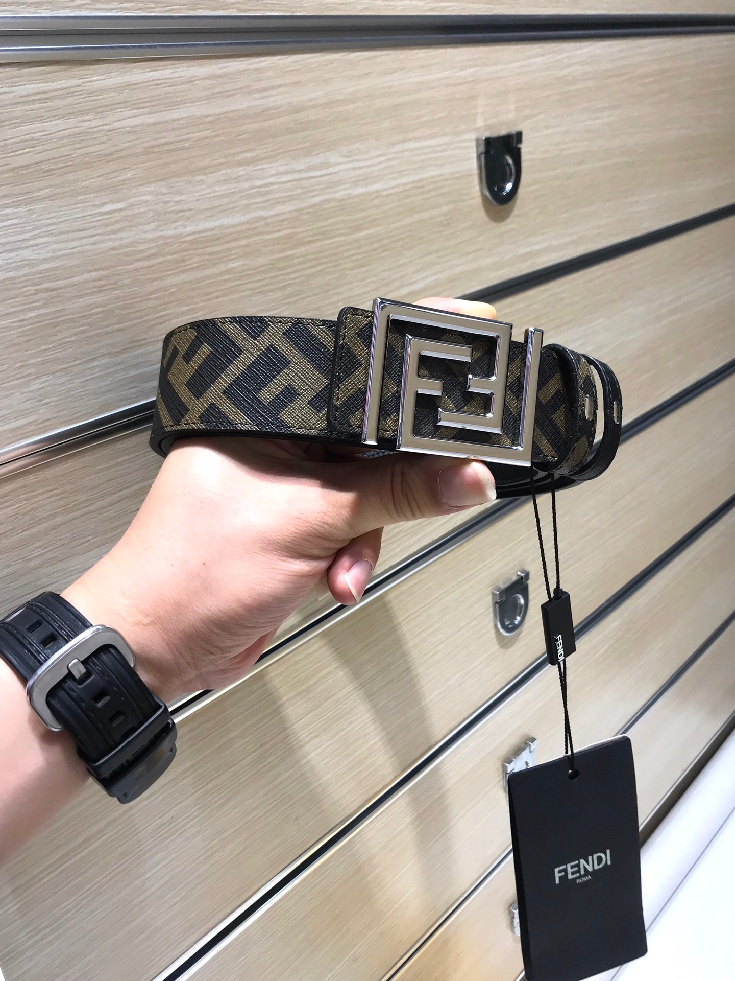 Fendi Belt – Montanamode
