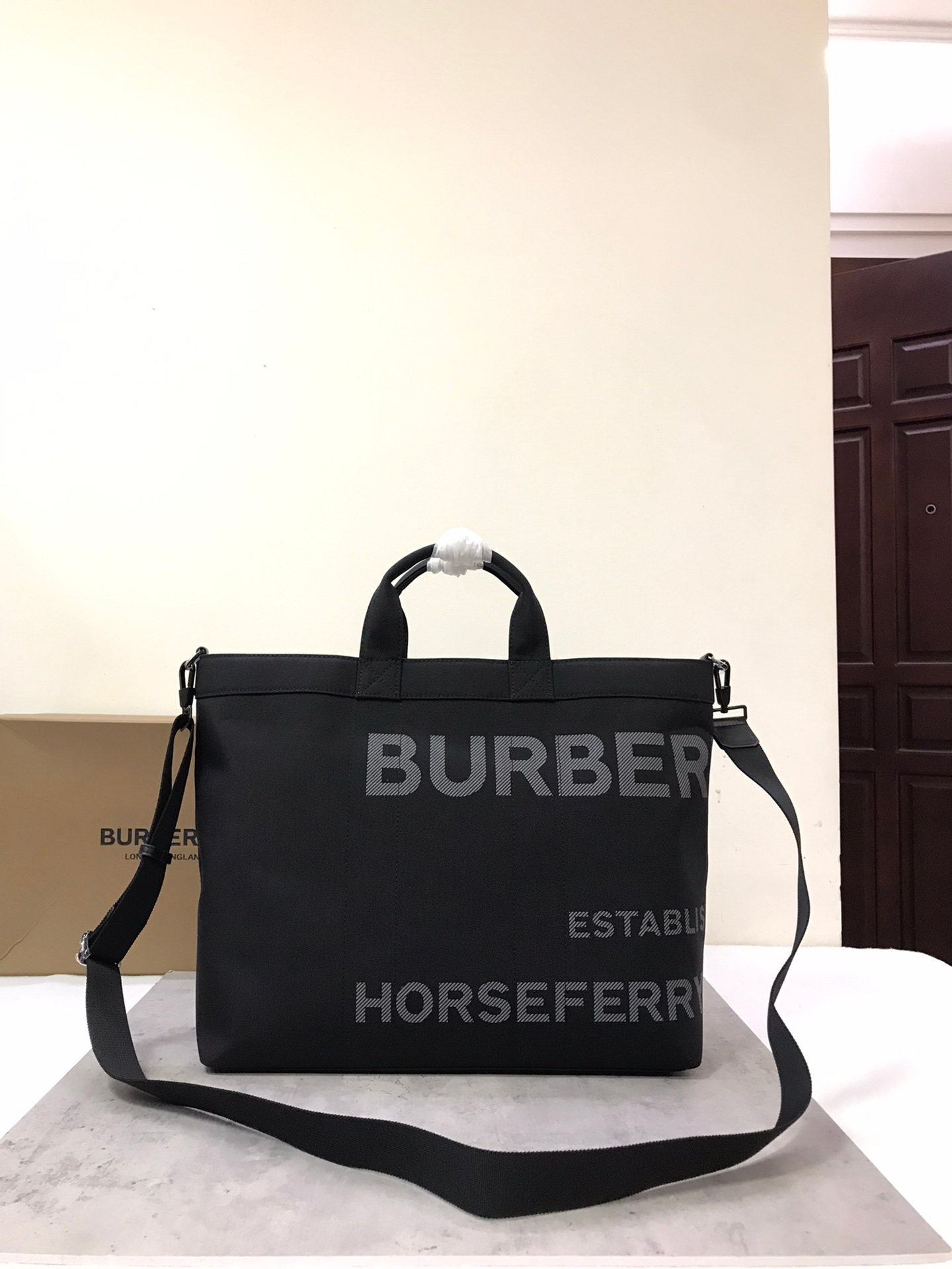Burberry Bag – Montanamode
