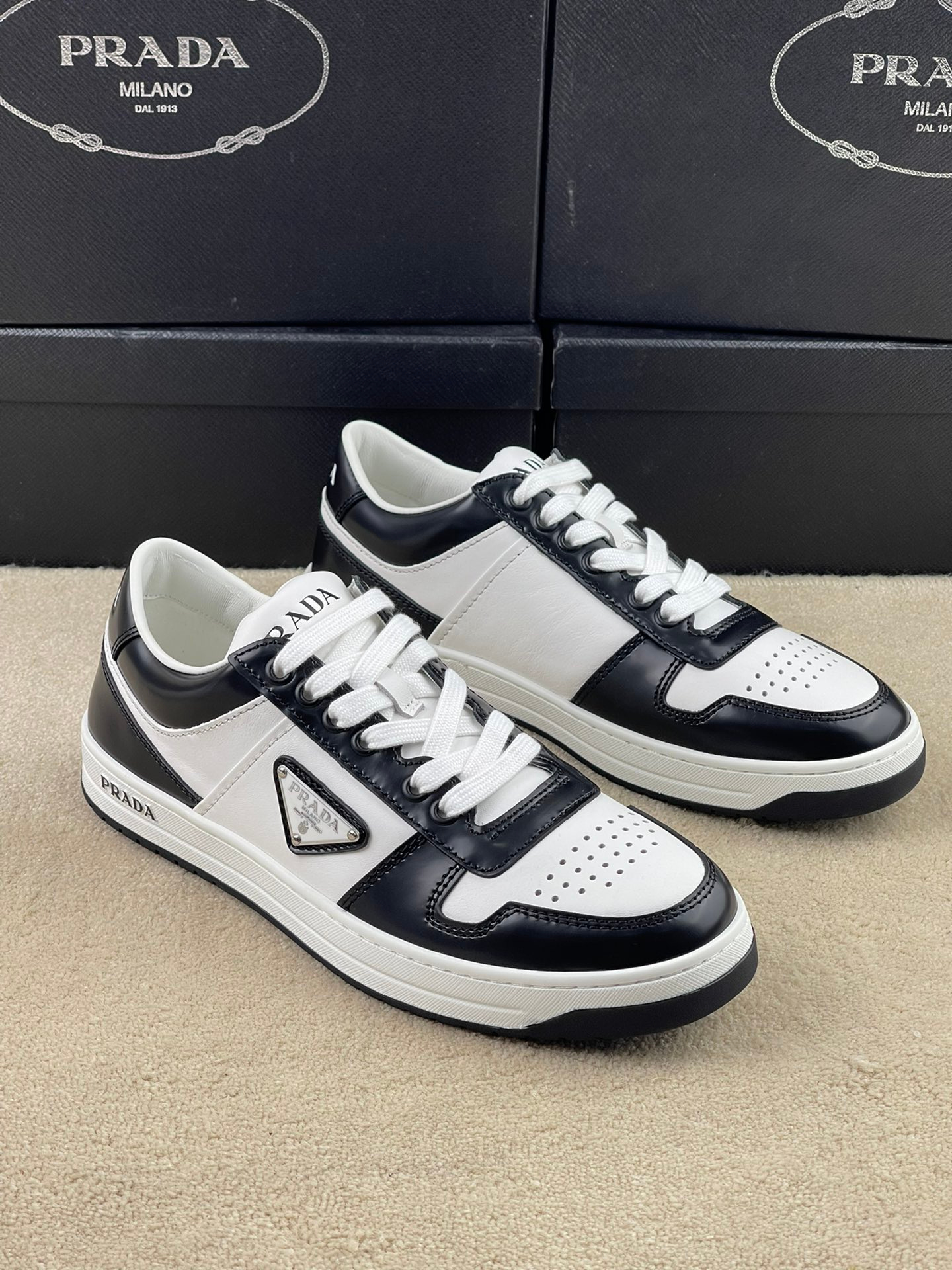 Prada Sneakers – Montanamode