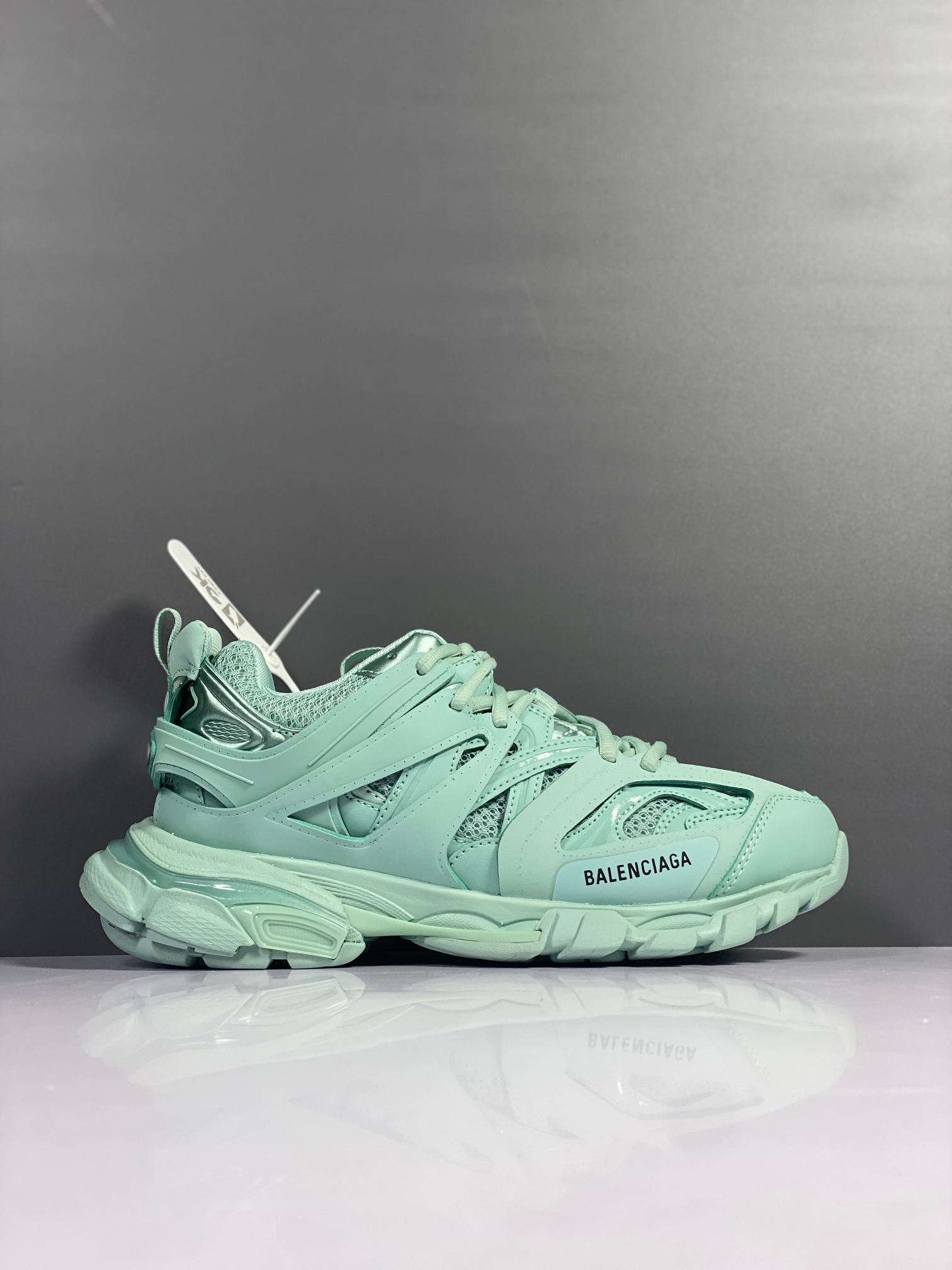 Balenciaga Sneakers – Montanamode