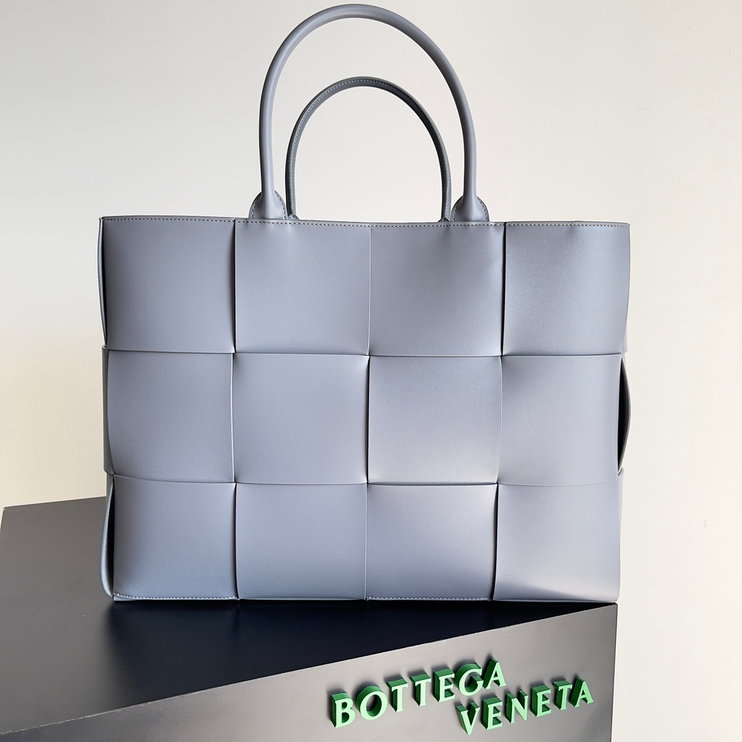 Bottega Veneta Bag – Montanamode