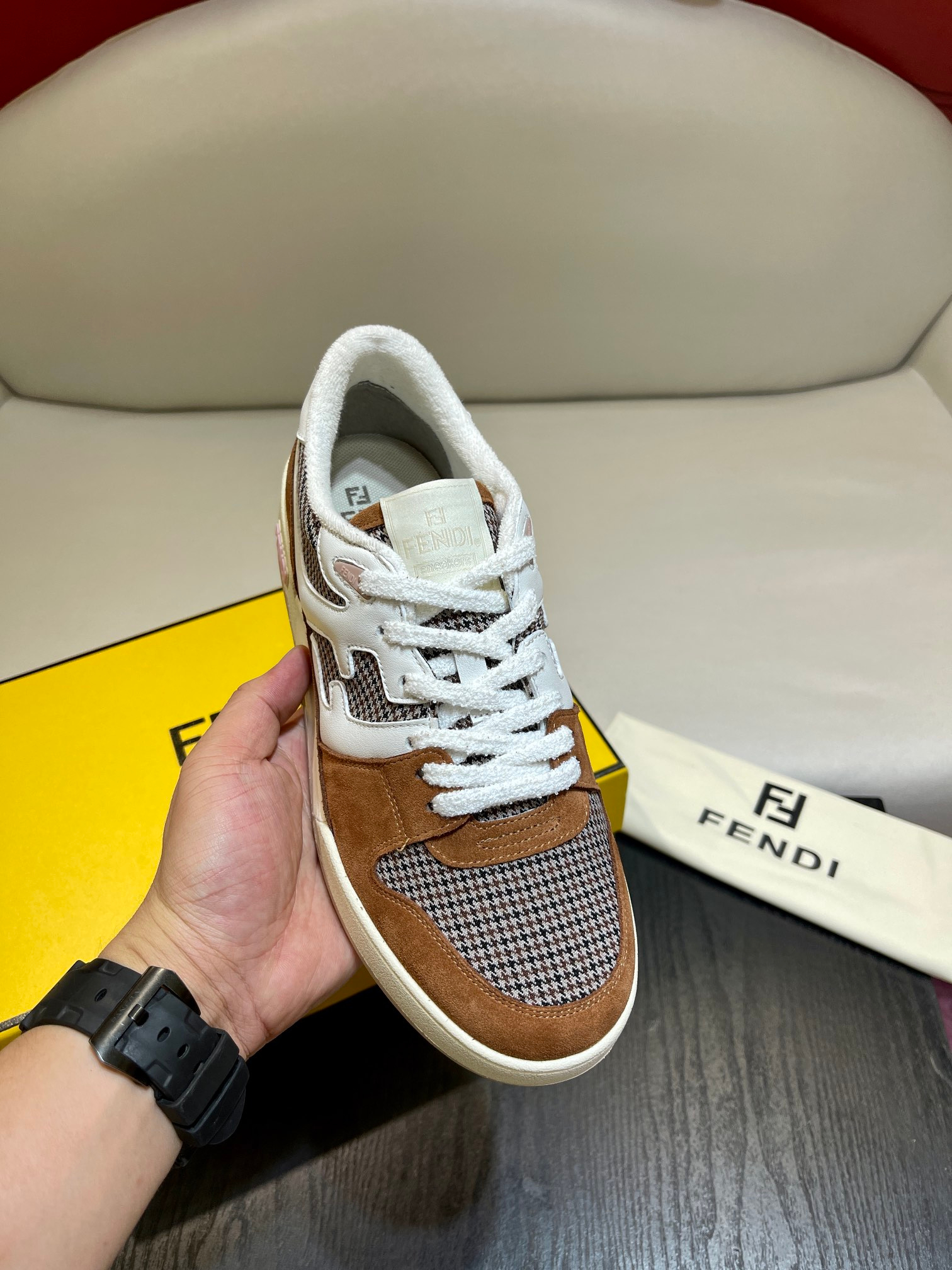 Fendi Sneakers – Montanamode