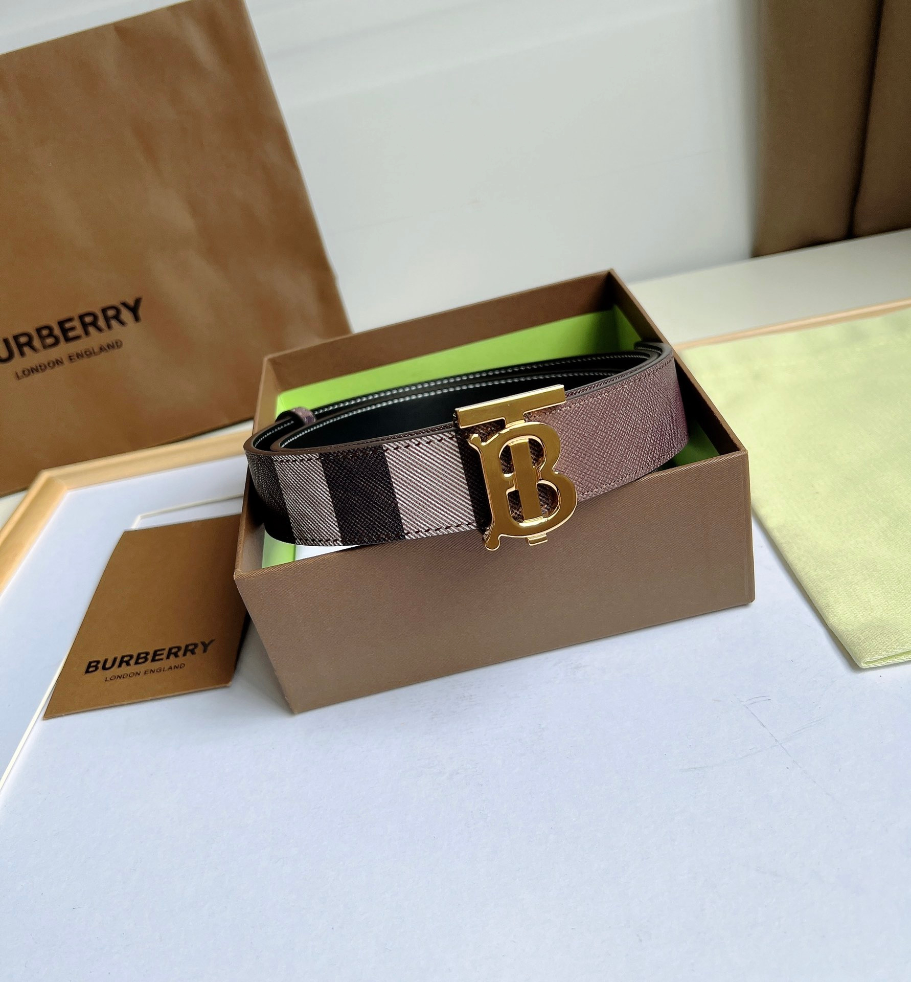 Burberry Belt – Montanamode