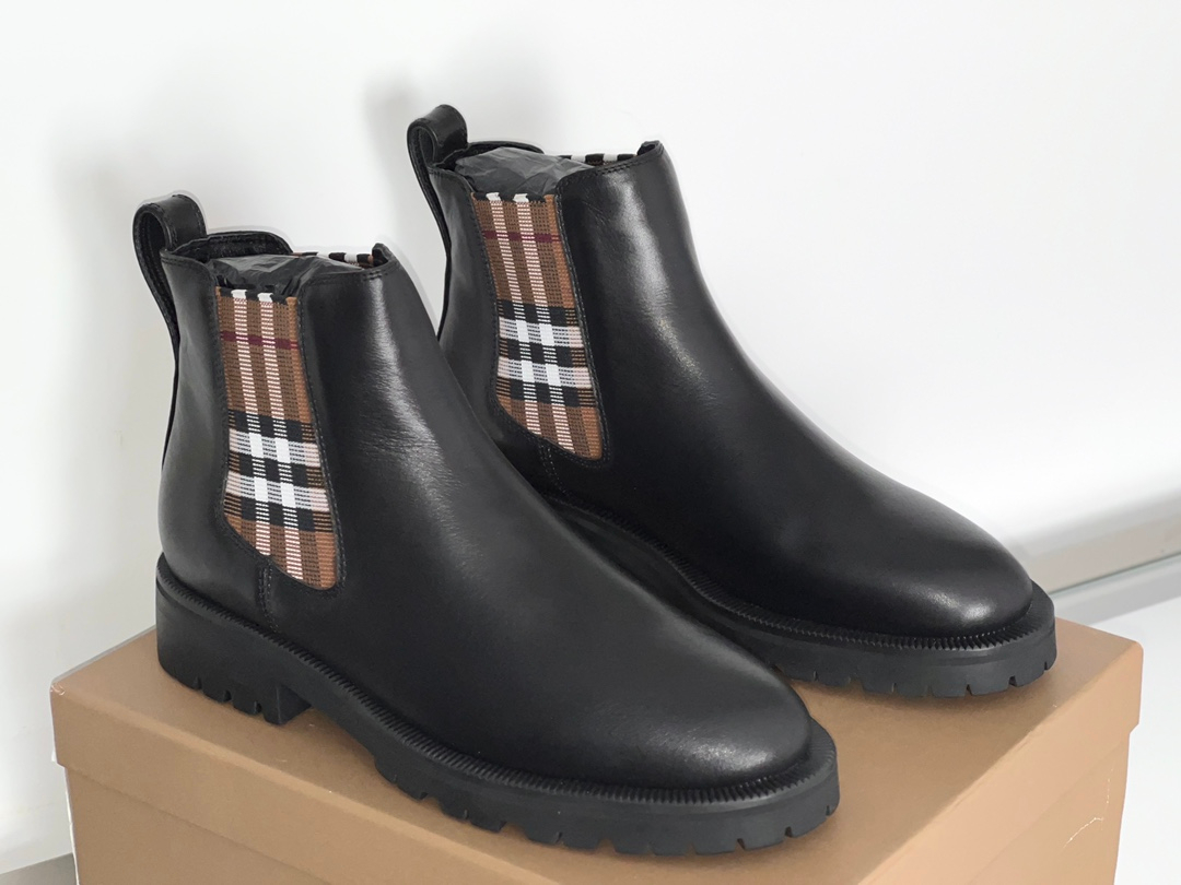 Burberry Check Panel Leather Chelsea Boots – Montanamode