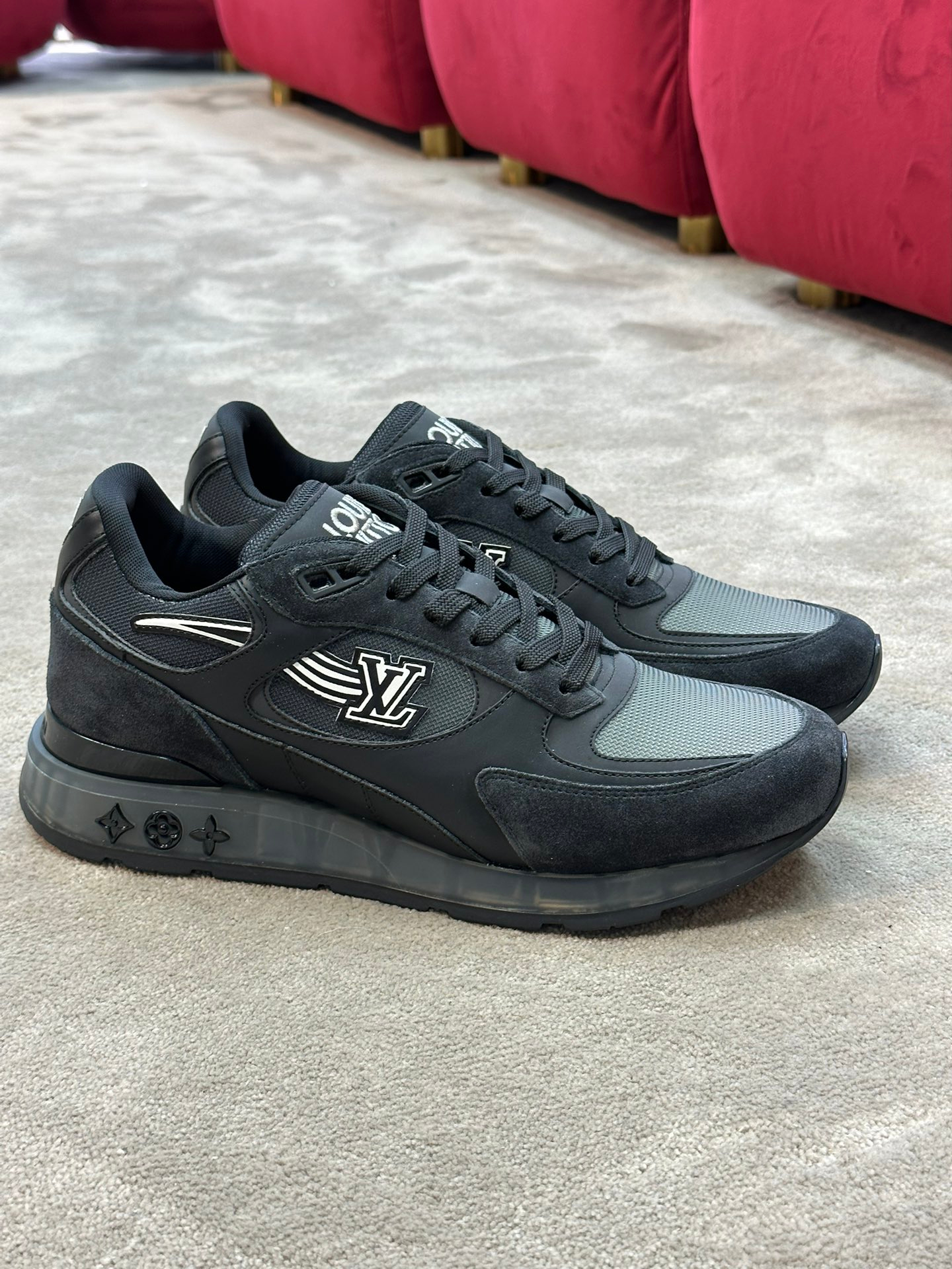 Louis Vuitton Sneakers – Montanamode