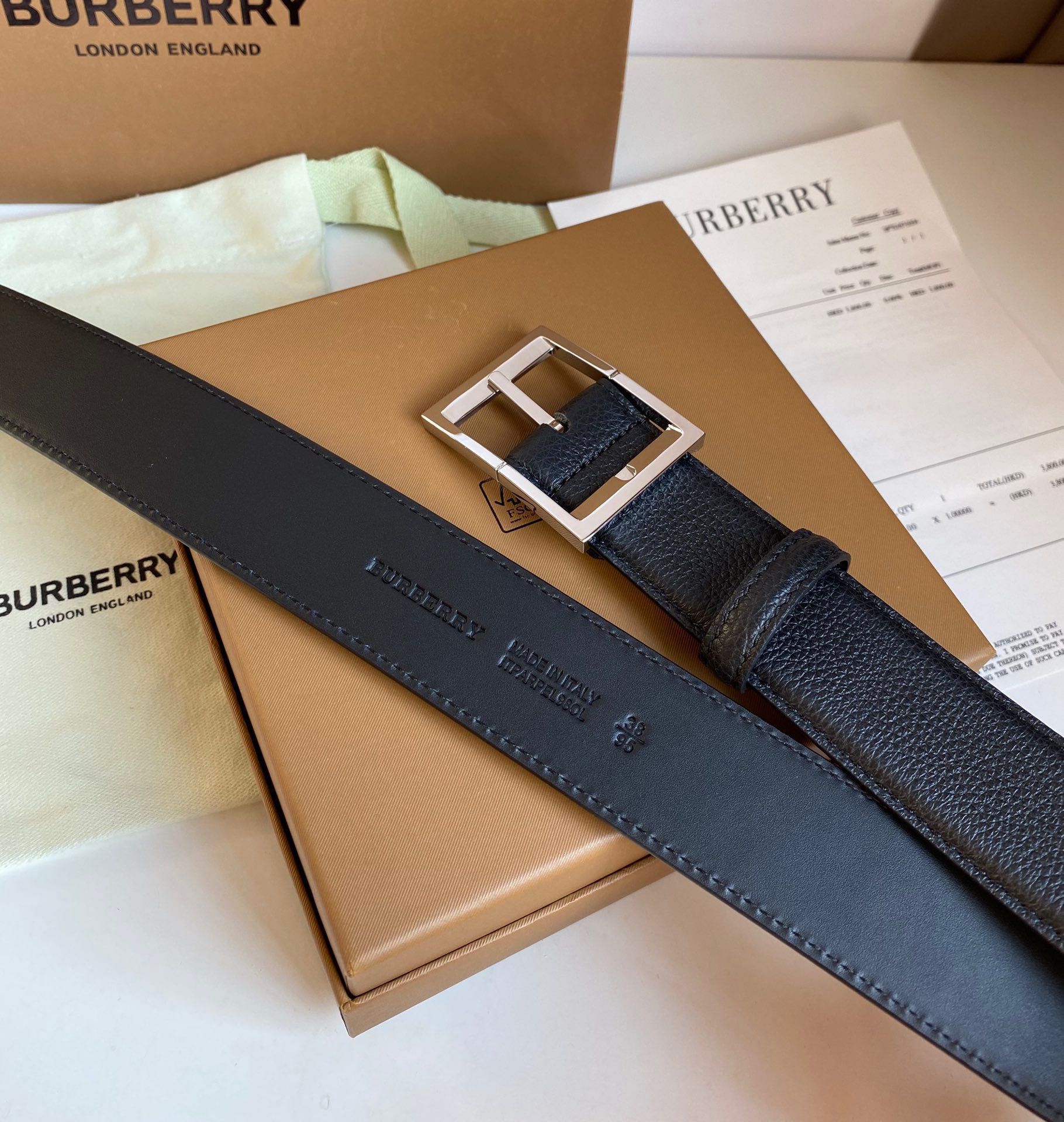 Burberry Belt – Montanamode