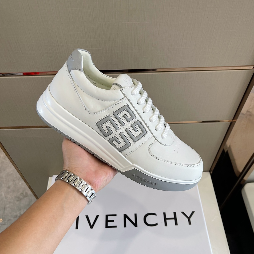 Givenchy Sneakers – Montanamode