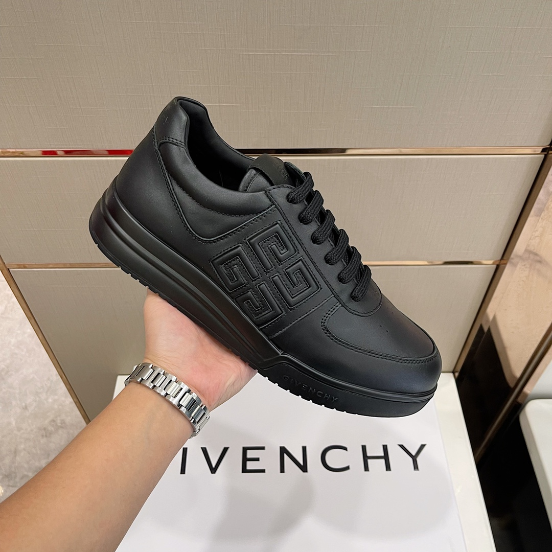 Givenchy Sneakers – Montanamode