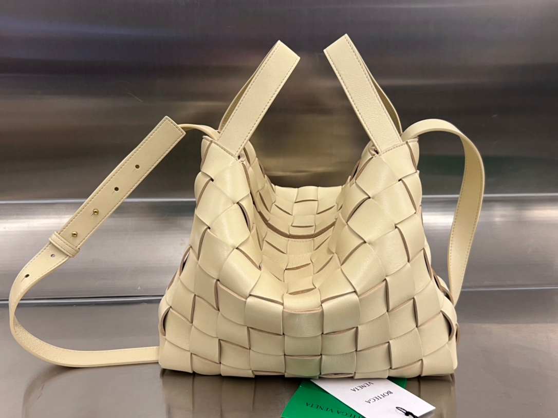 Bottega Veneta Bag – Montanamode