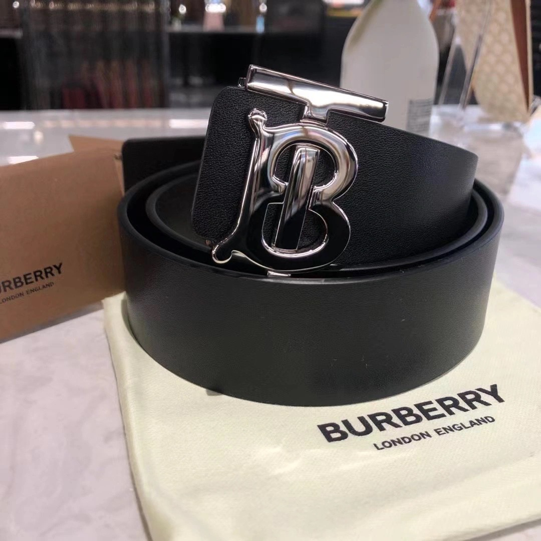 Burberry Belt – Montanamode