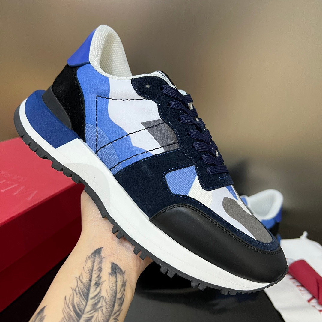 Valentino Sneakers – Montanamode