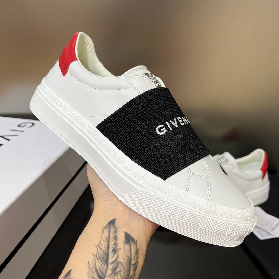 Givenchy Sneakers – Montanamode