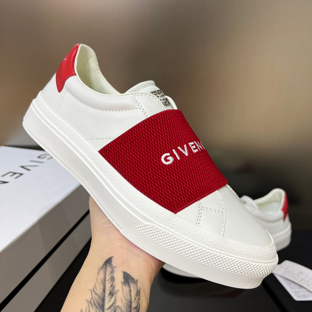 Givenchy Sneakers – Montanamode