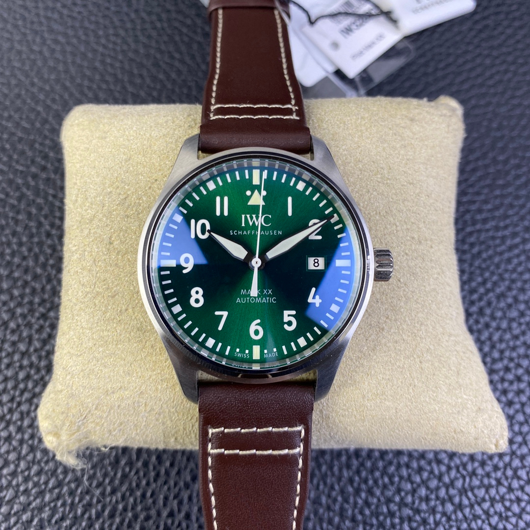 IWC Watch – Montanamode