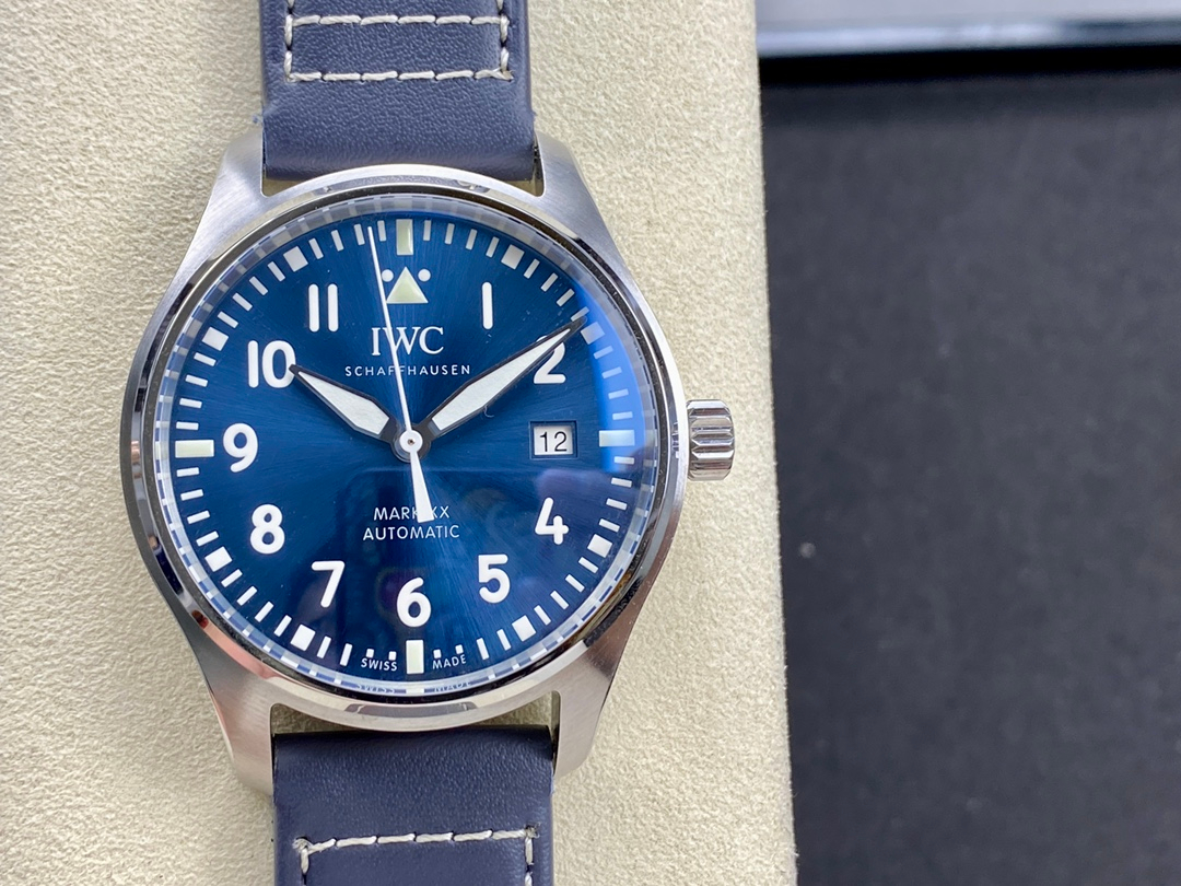 IWC Watch – Montanamode
