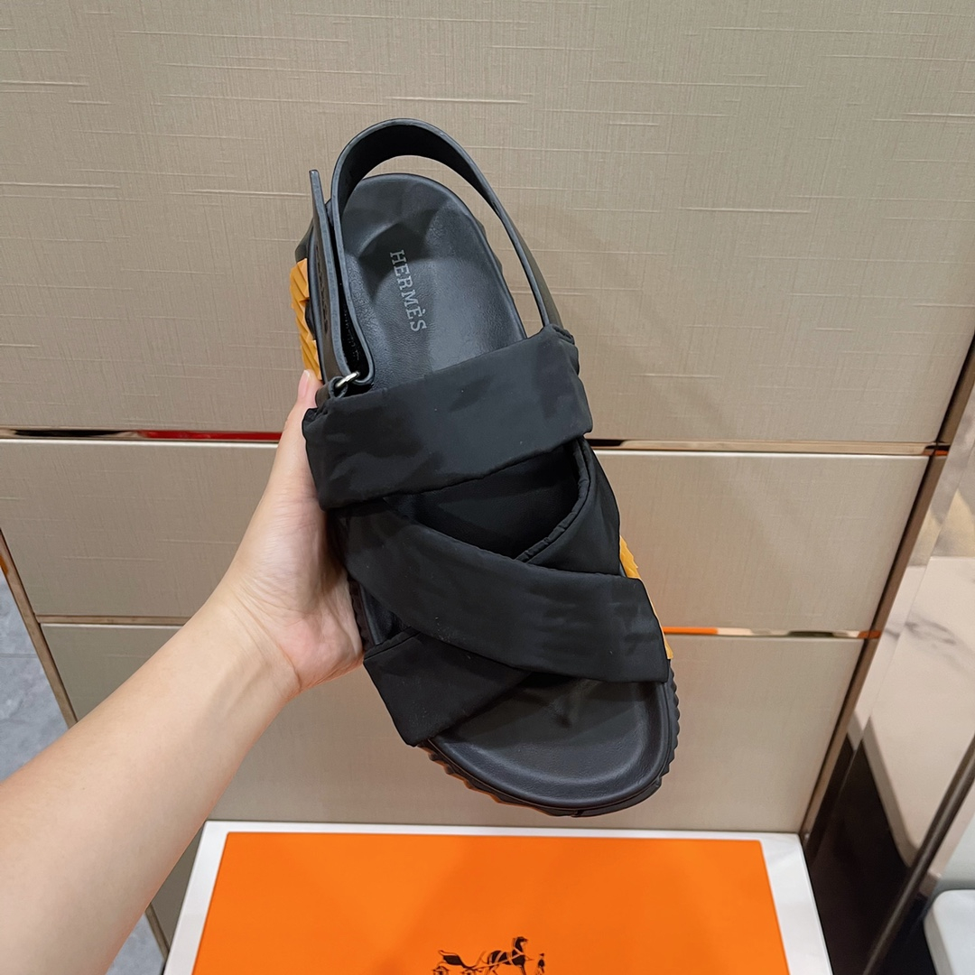 Hermes Sandals – Montanamode