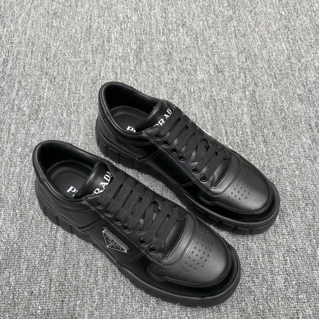 Prada Sneakers – Montanamode