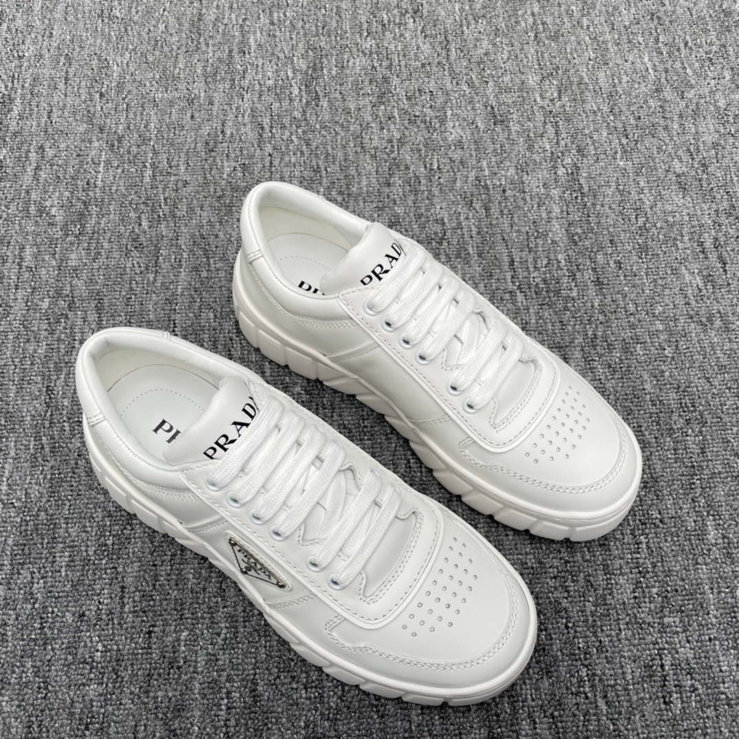 Prada Sneakers – Montanamode