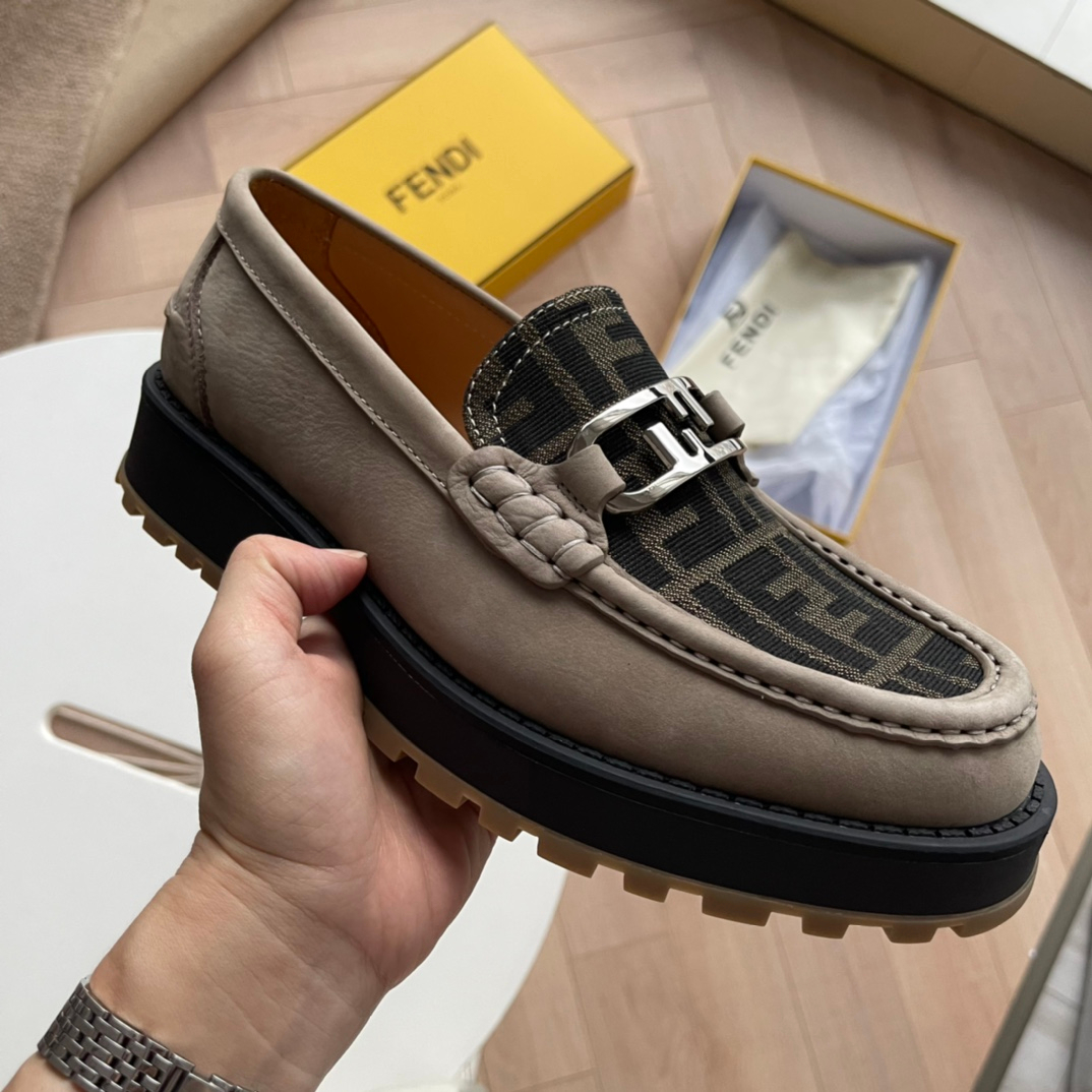 Fendi Sneakers – Montanamode