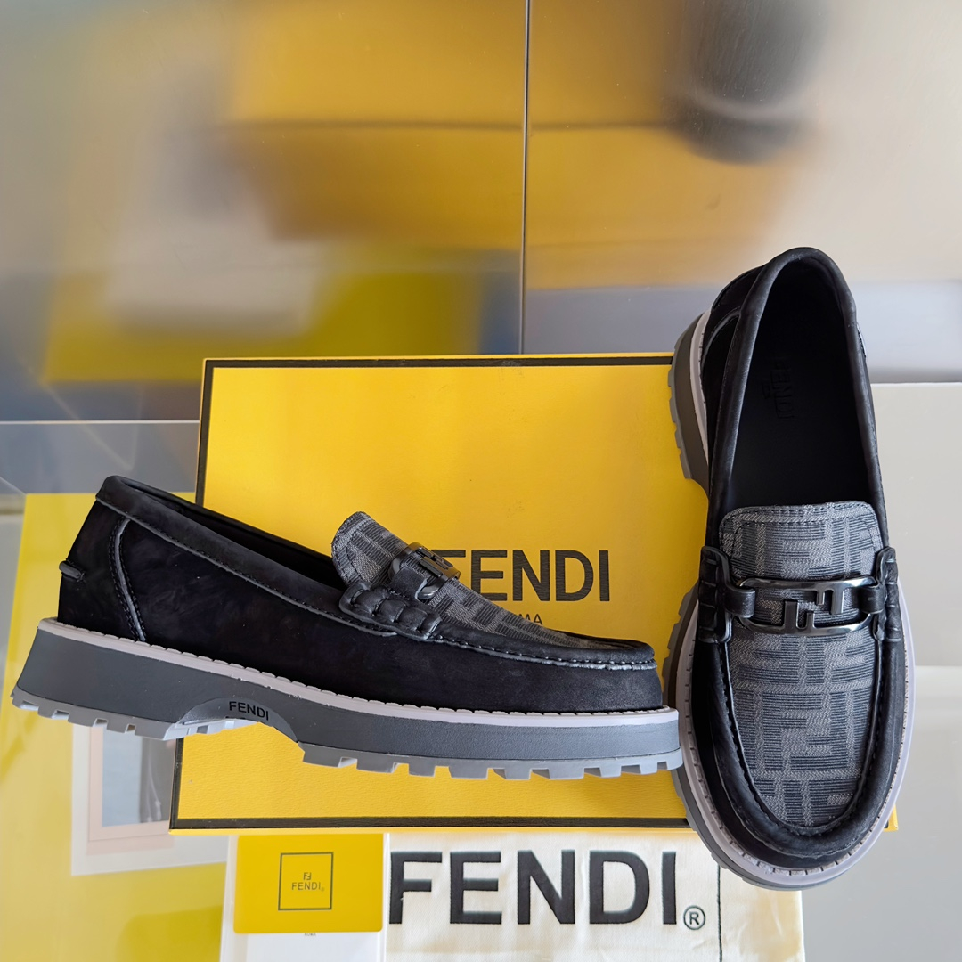 Fendi Sneakers – Montanamode