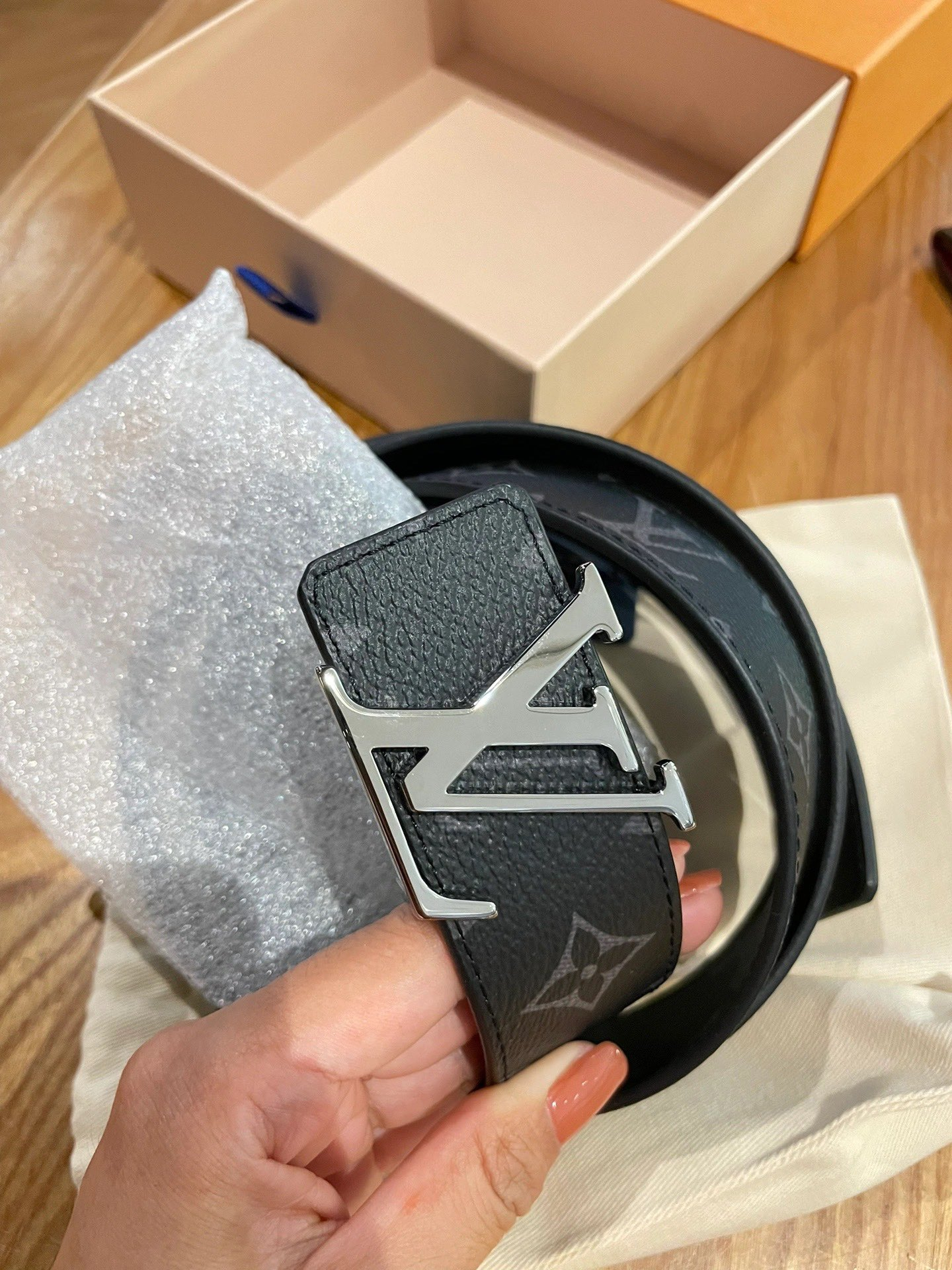 Louis Vuitton Belt – Montanamode