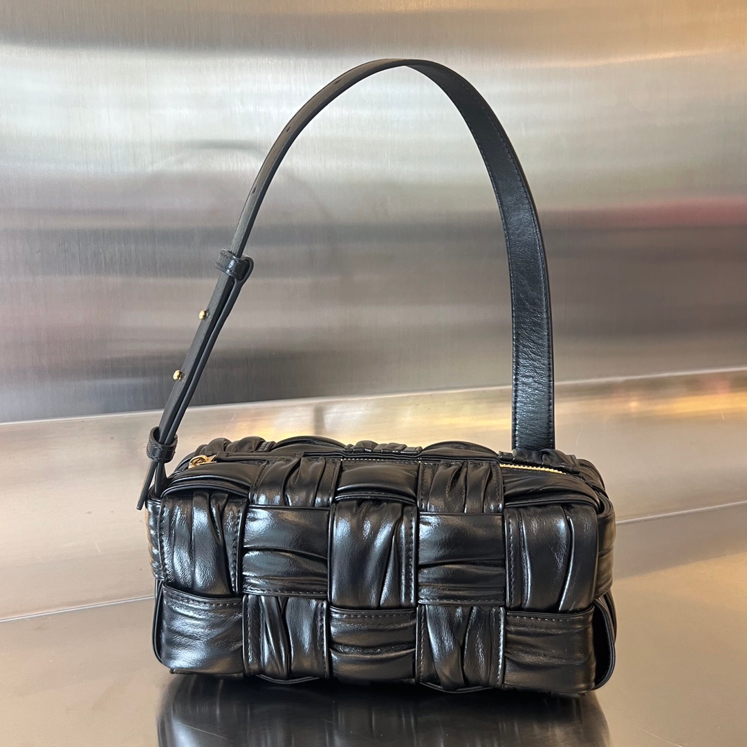 Bottega Veneta Bag – Montanamode