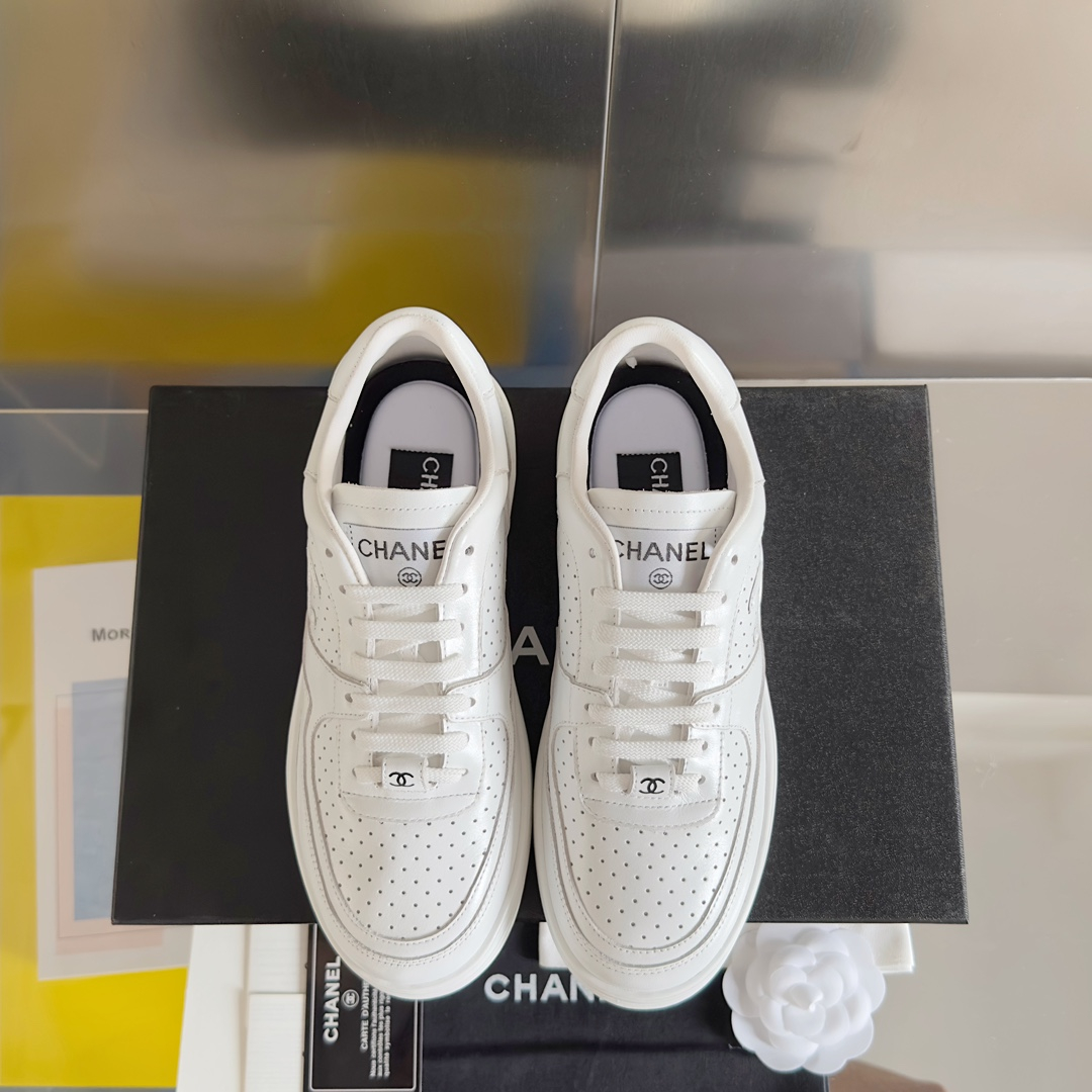 Chanel Sneakers – Montanamode