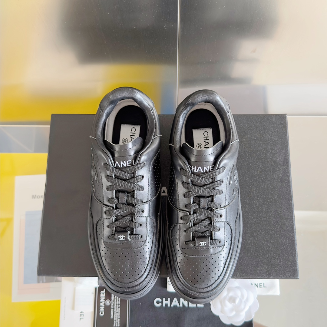 Chanel Sneakers – Montanamode