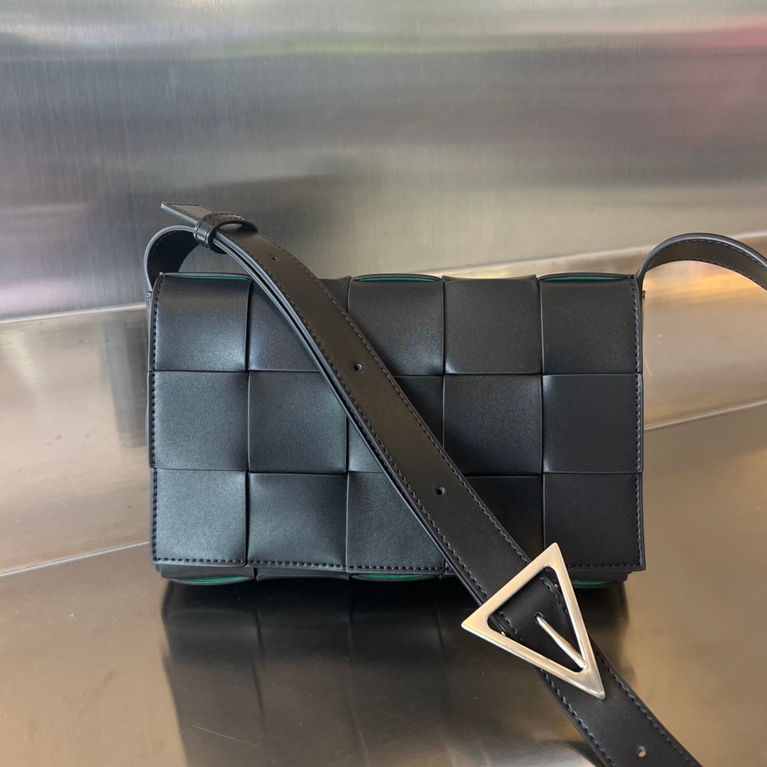 Bottega Veneta Bag – Montanamode