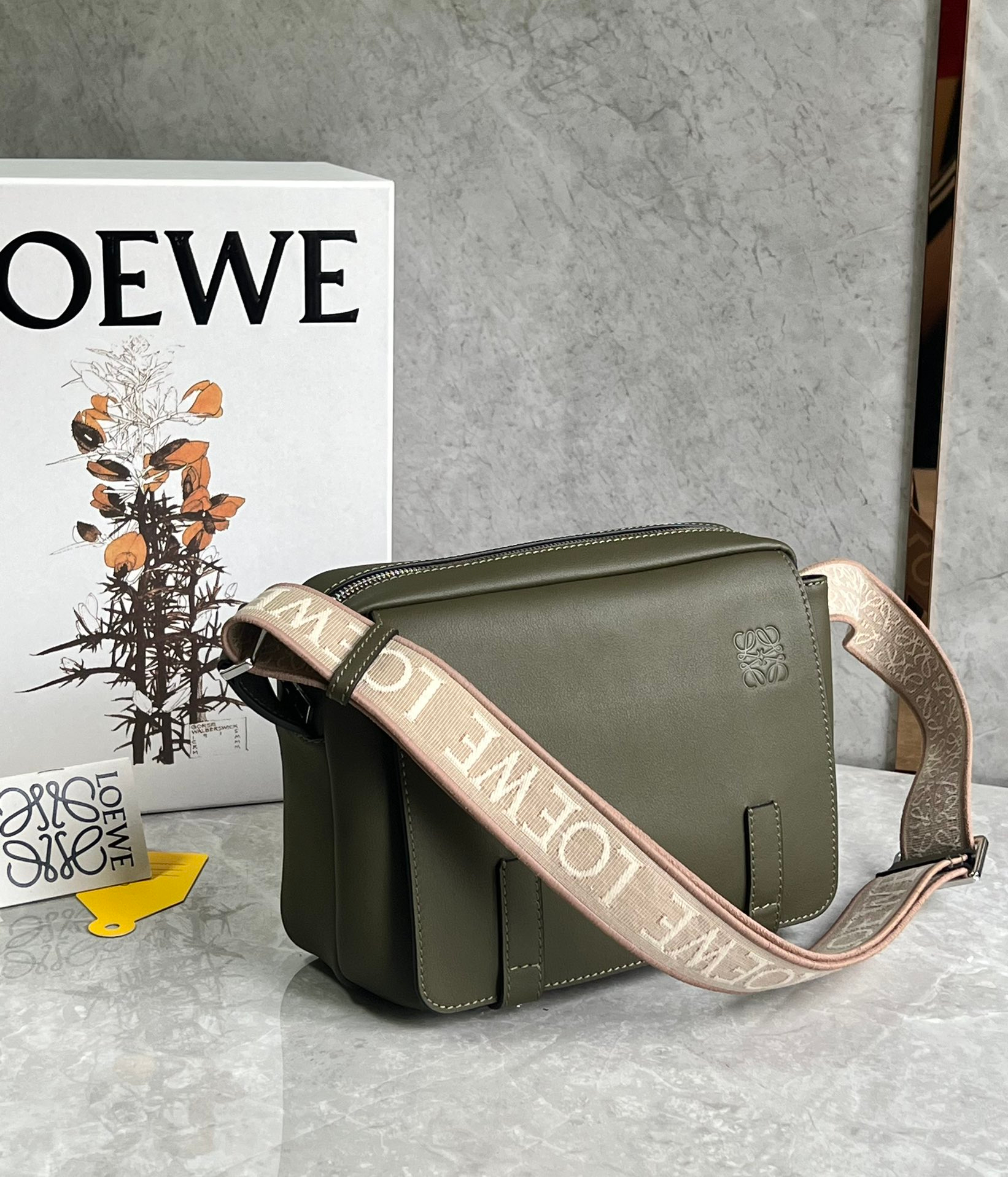 Loewe Bag – Montanamode